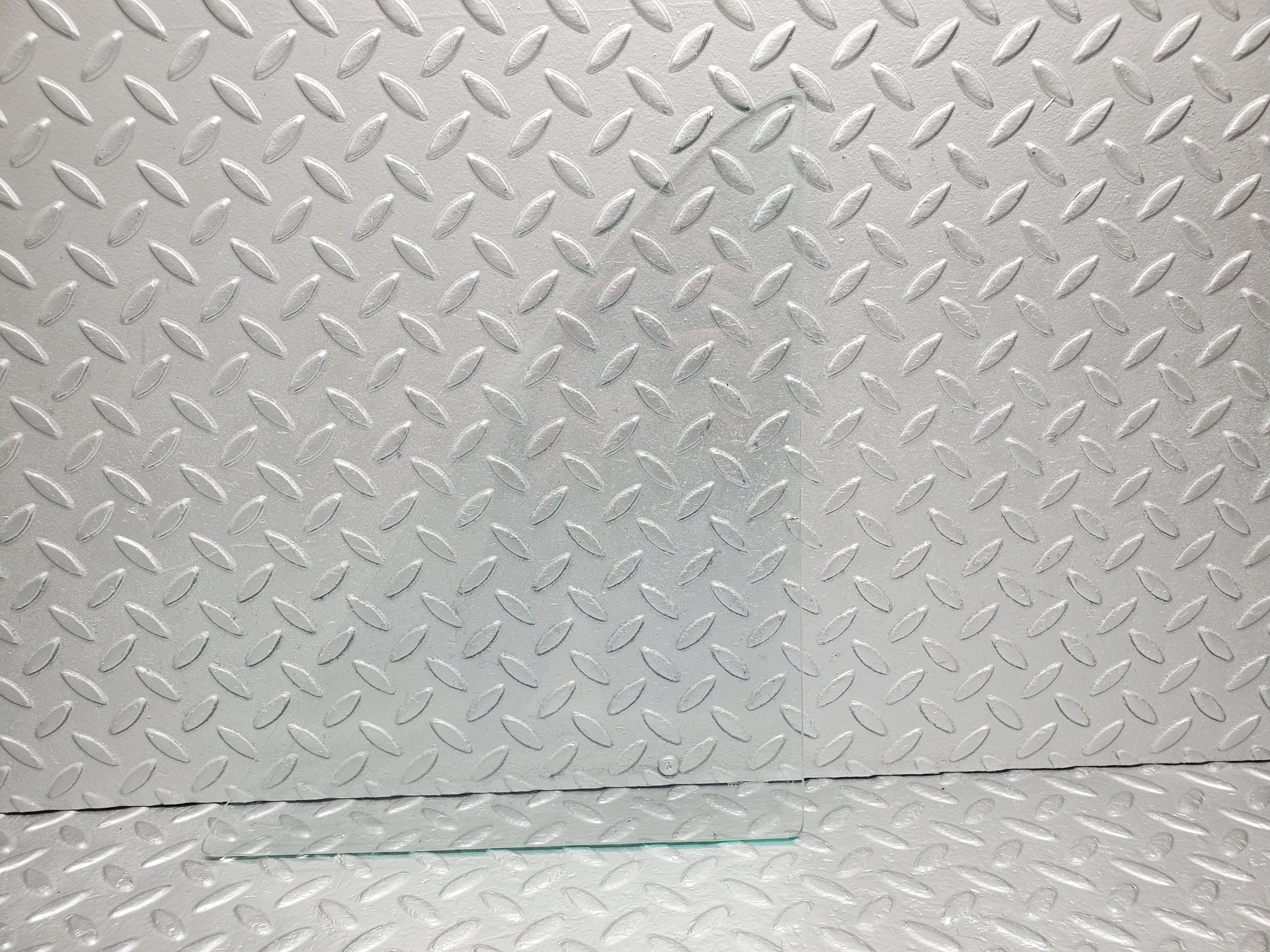 1225 Mercedes-Benz W108 280SE Rear Left Quarter Window Glass