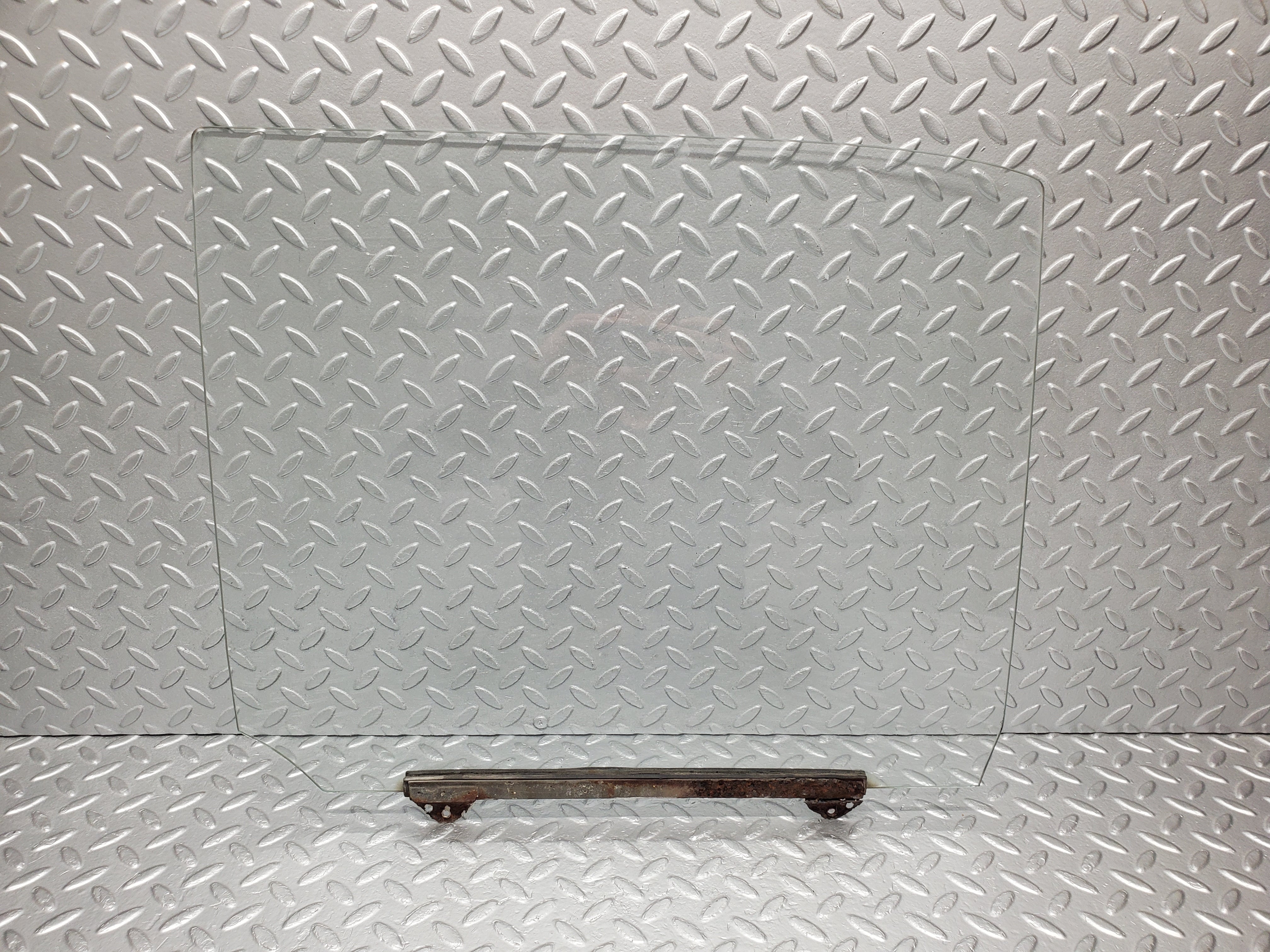 1230 Mercedes-Benz W108 280SE Door Window Glass Rear Left