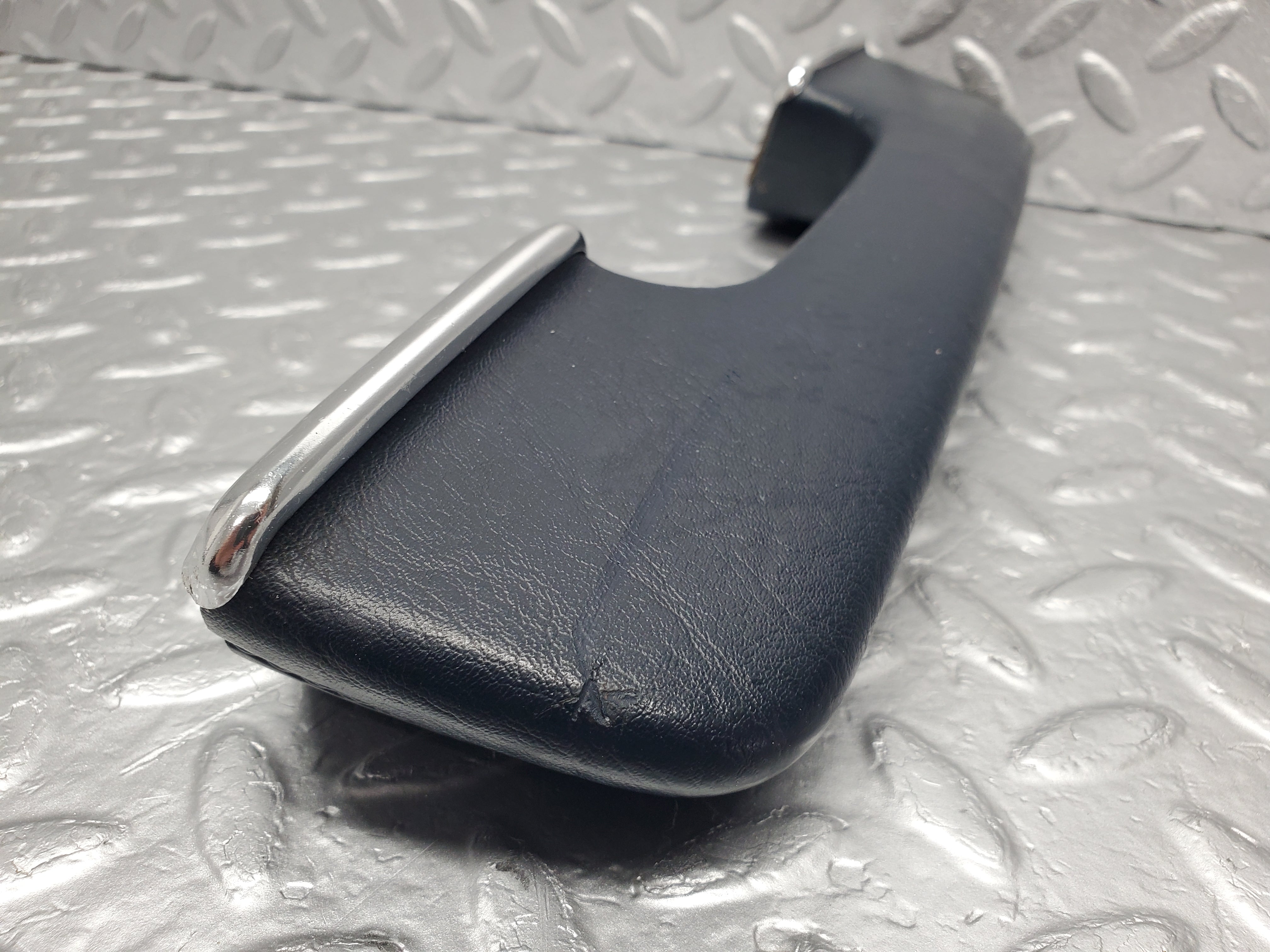 1290 Mercedes-Benz V123 240D Interior Door Handle Rear Right Blue 1239702001