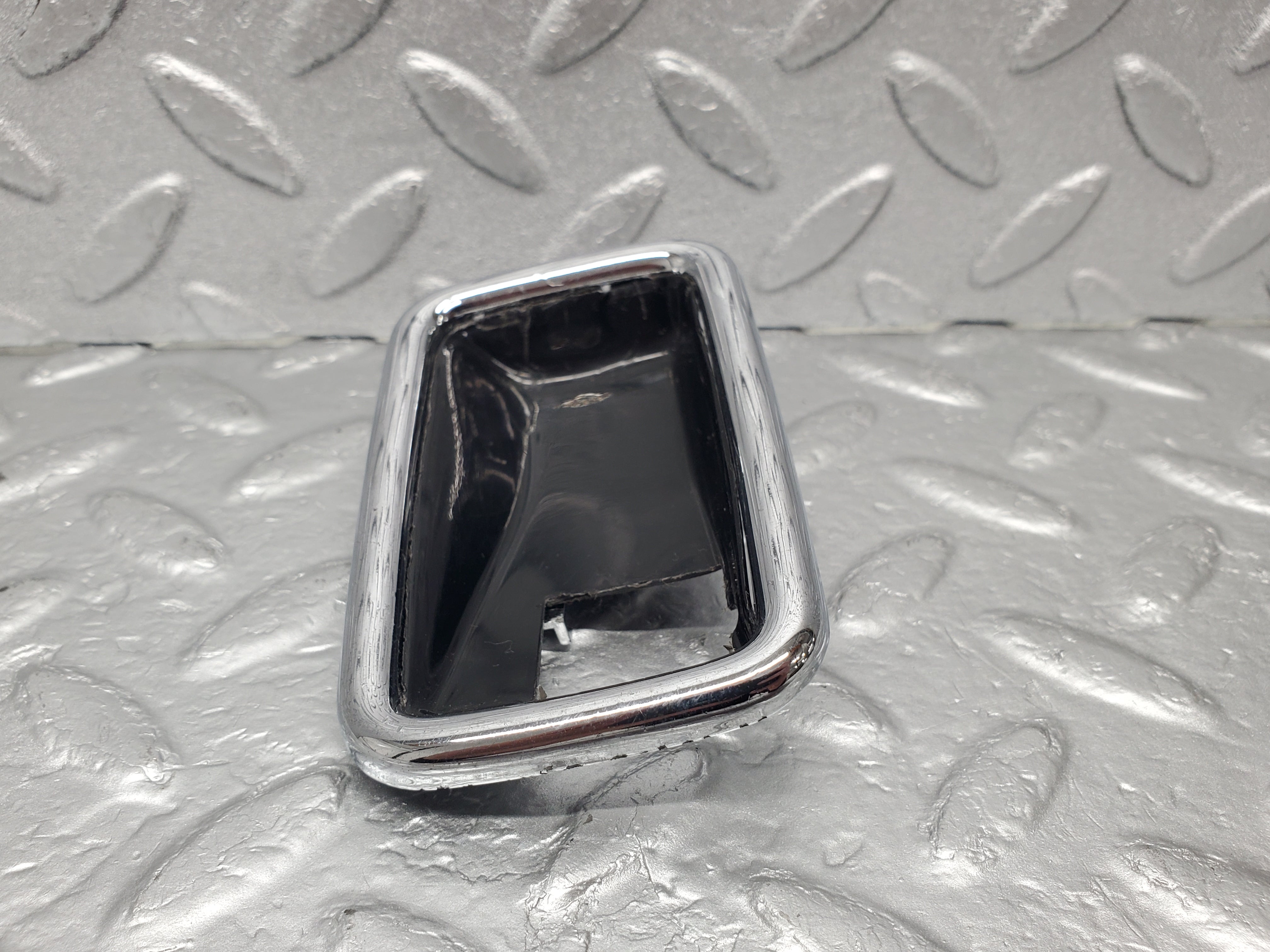 1307 Mercedes-Benz V123 240D Chrome Frame For Door Handle Left 1087660511