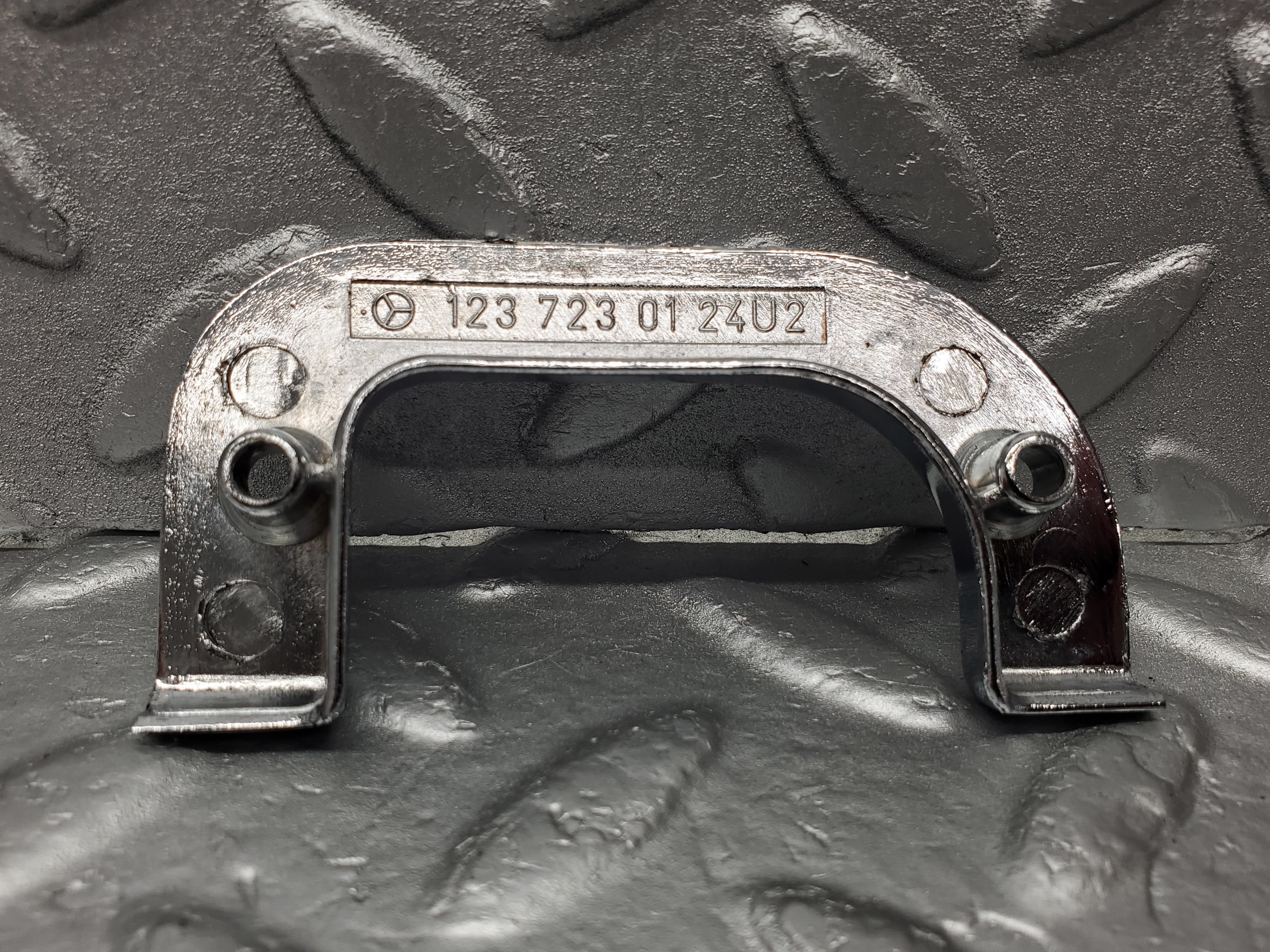 1313 Mercedes-Benz V123 240D Left Interior Chrome Door Latch Trim