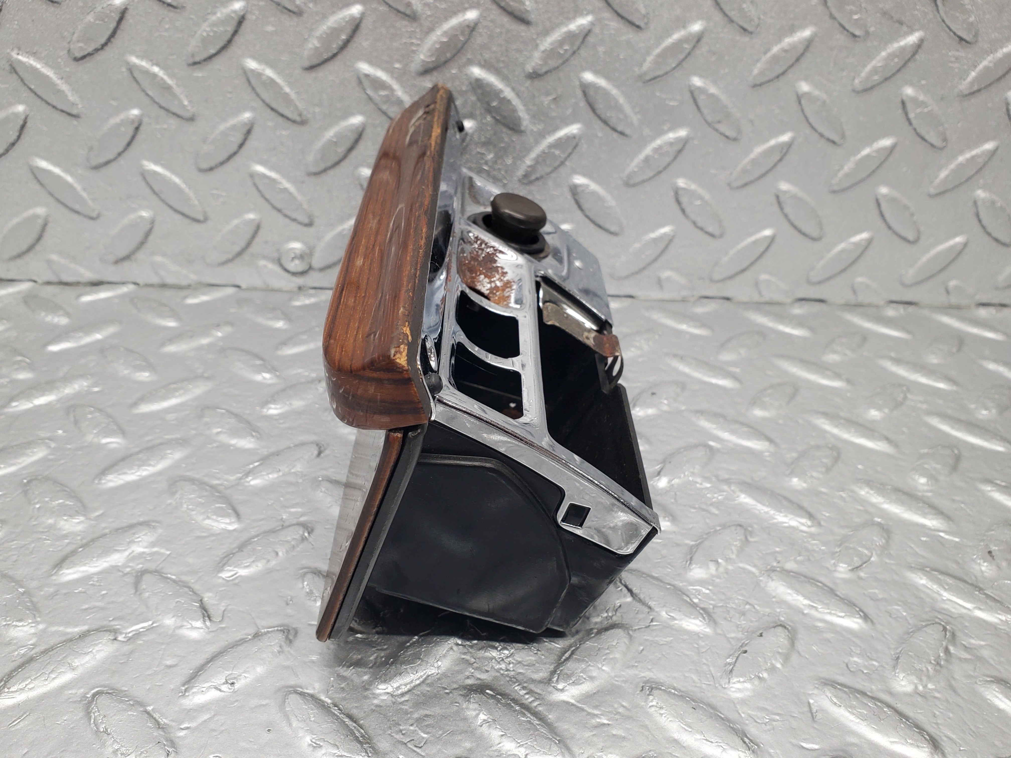 1320 Mercedes-Benz V123 240D Centre Console Ashtray Wood Finish