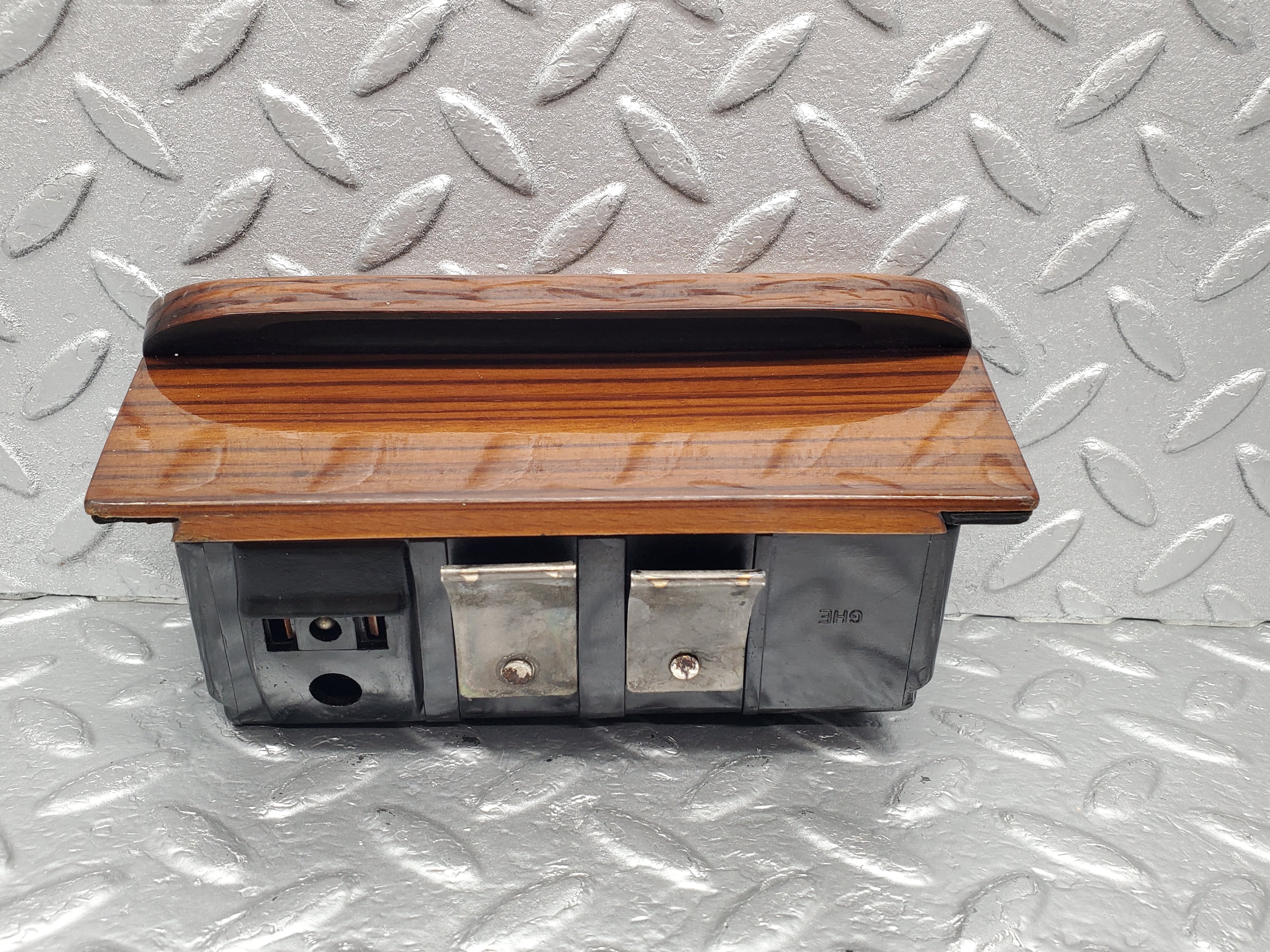 1320 Mercedes-Benz V123 240D Centre Console Ashtray Wood Finish