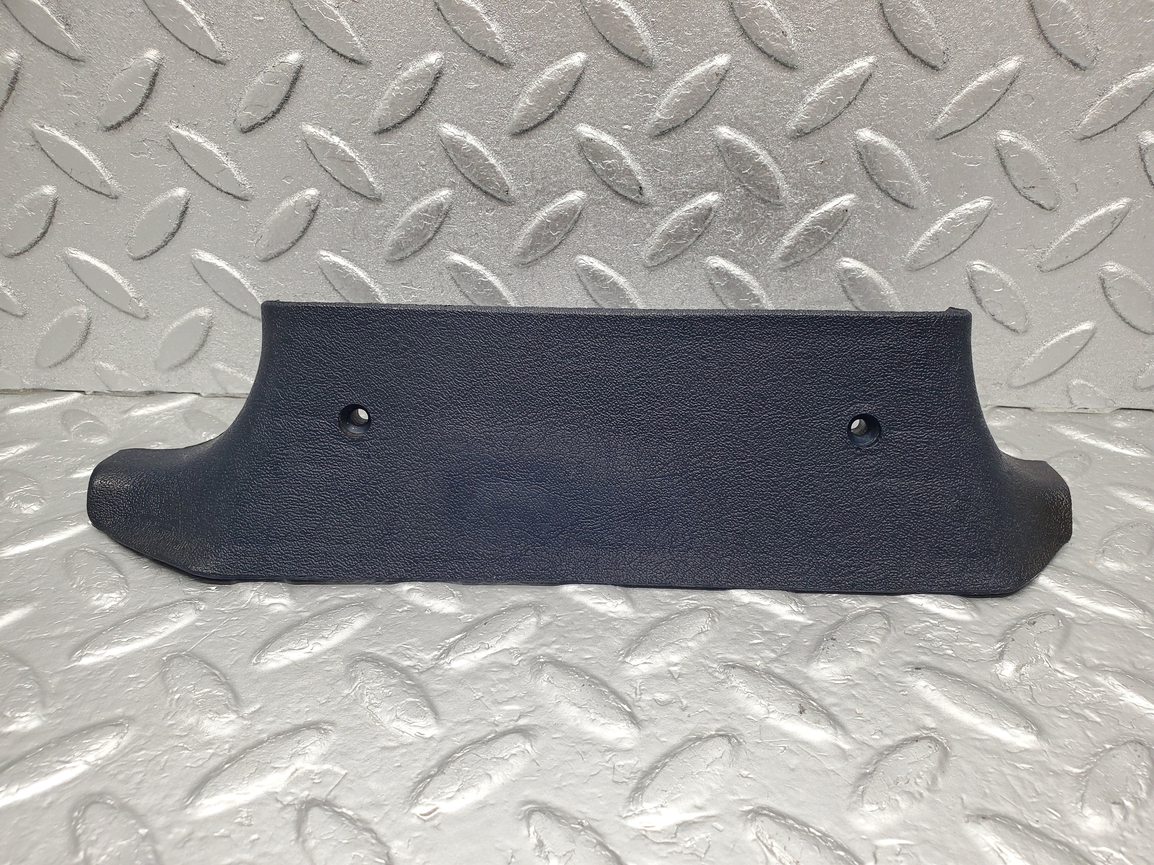 1331 Mercedes-Benz V123 240D B Pillar Bottom Cover Left Blue 1236922122