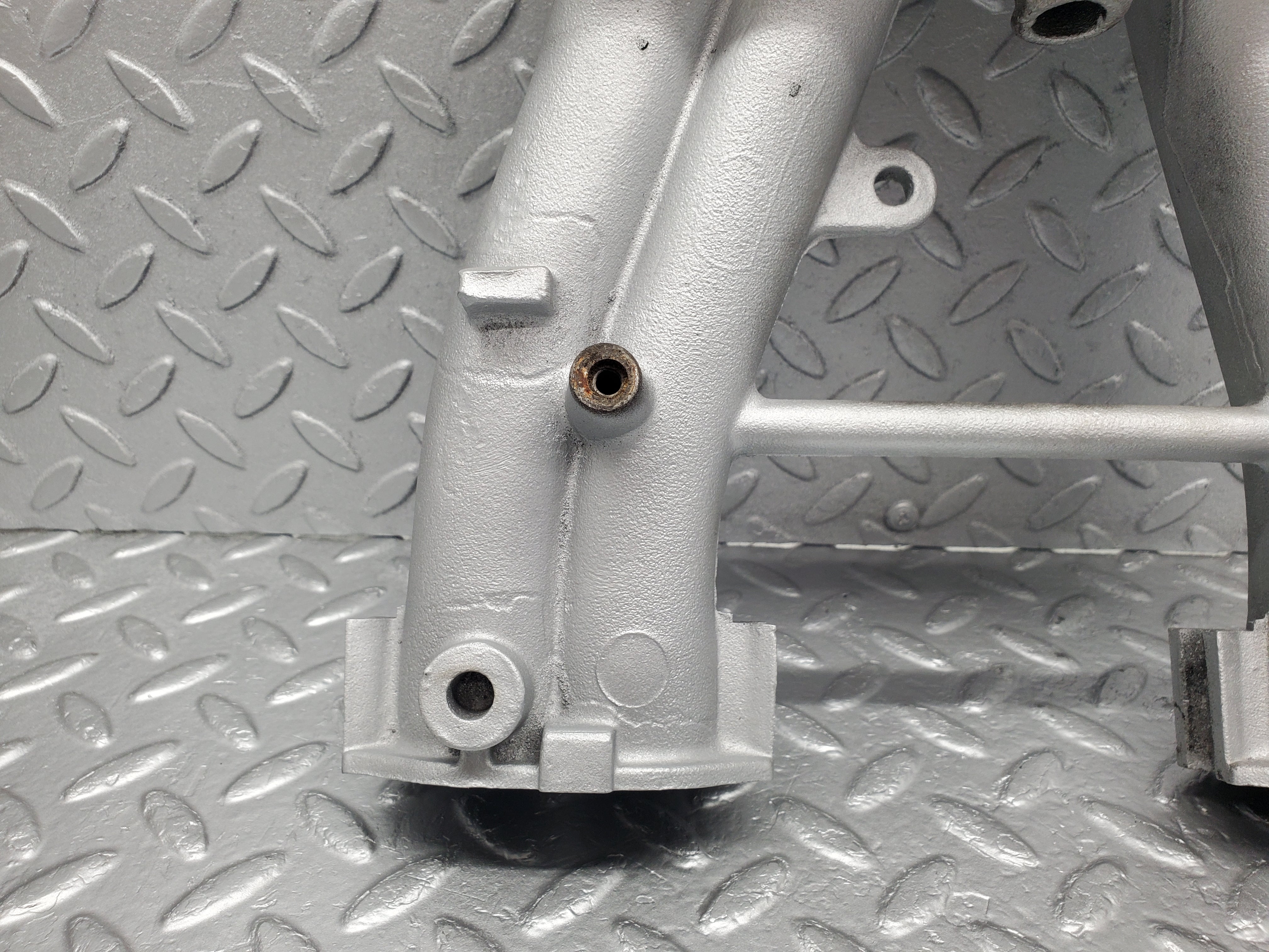 1338 Mercedes-Benz V123 240D Air Intake Manifold 6161410201