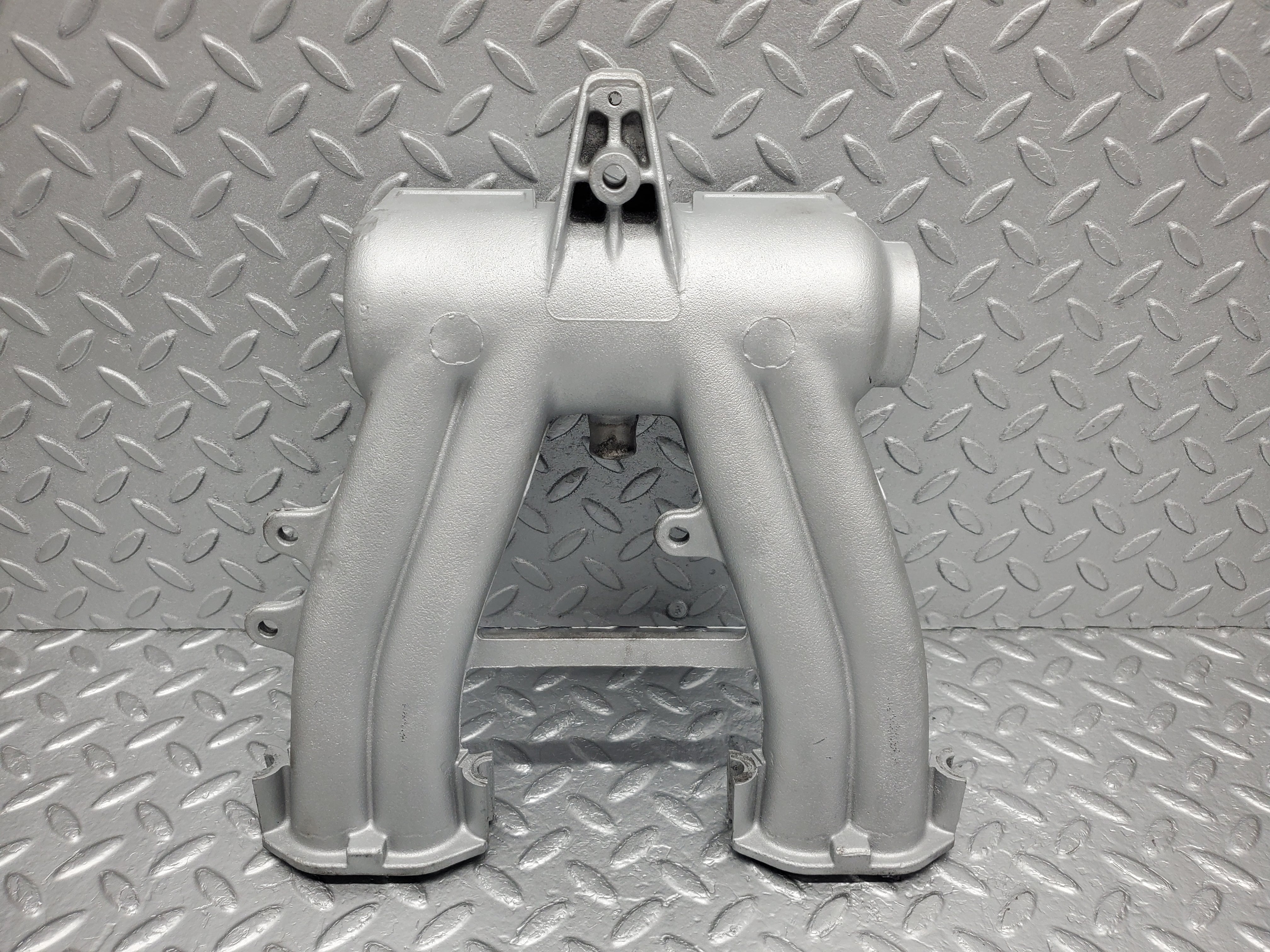 1338 Mercedes-Benz V123 240D Air Intake Manifold 6161410201