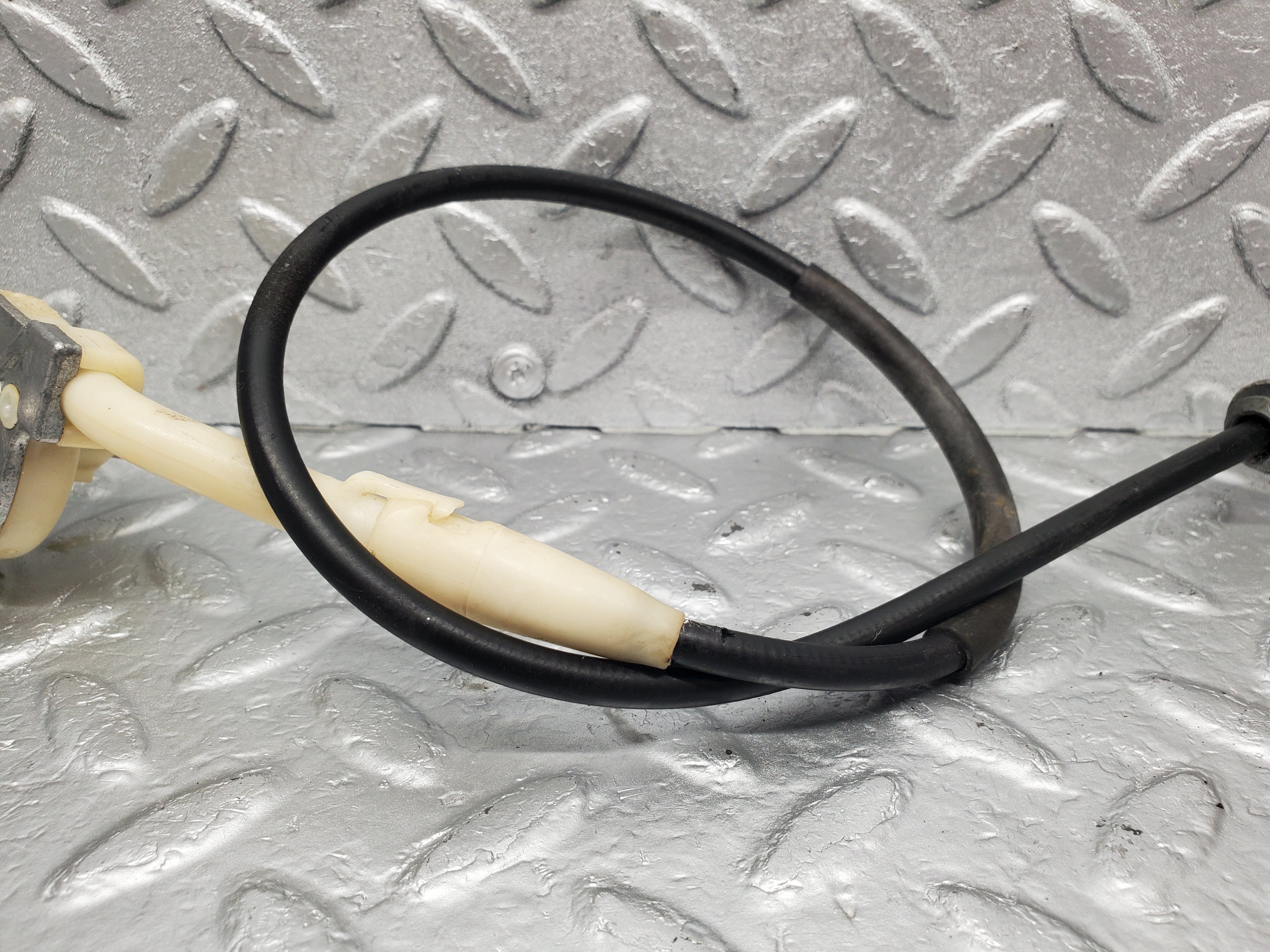 1346 Mercedes-Benz V123 240D LWB Heater Regulator 1238300485