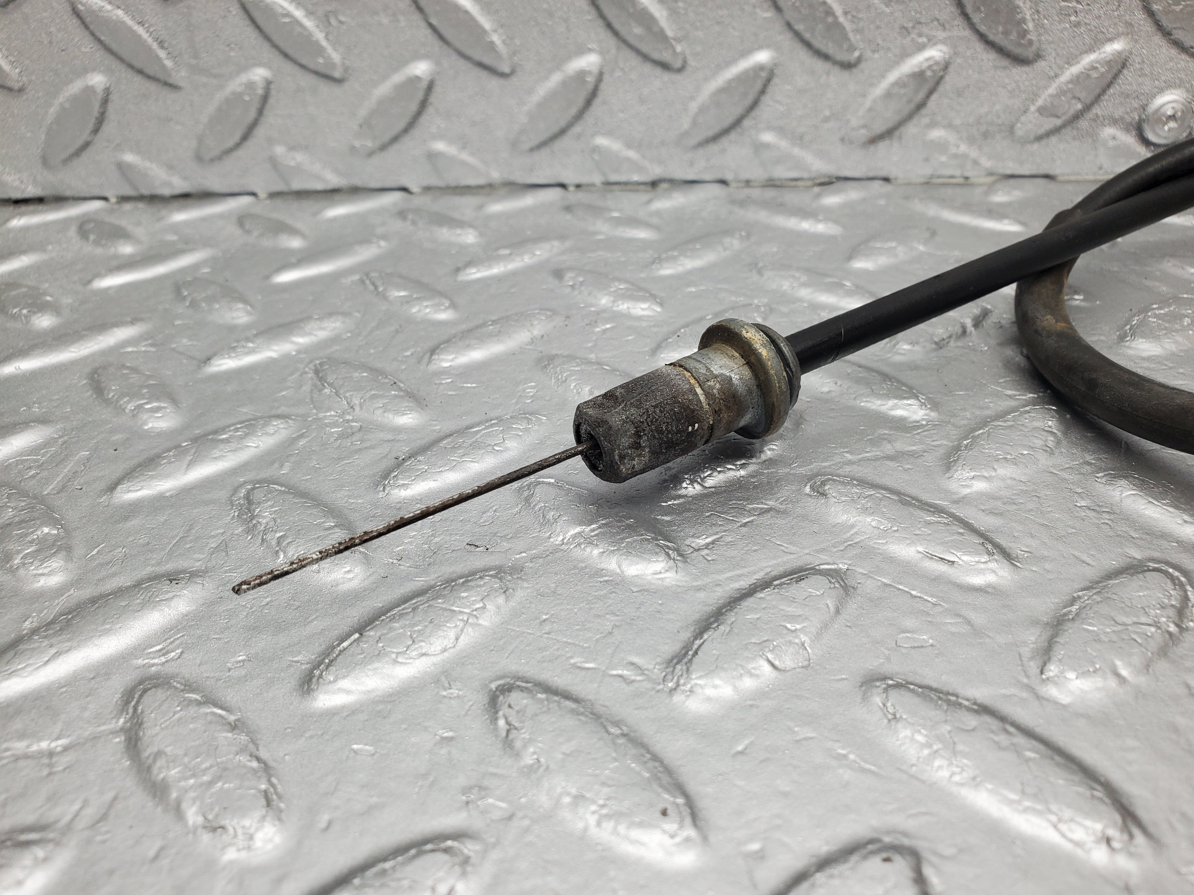 1346 Mercedes-Benz V123 240D LWB Heater Regulator 1238300485