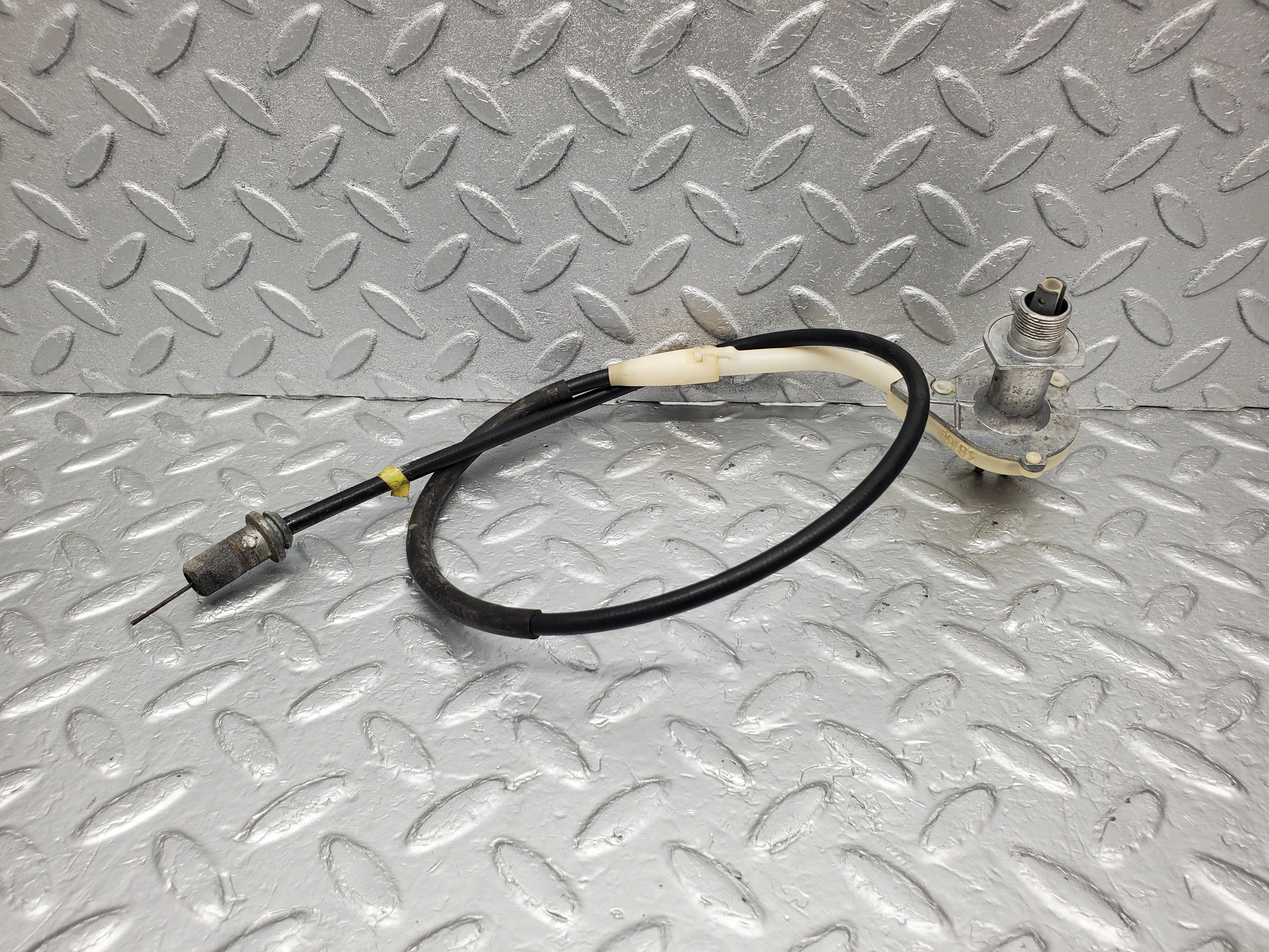 1347 Mercedes-Benz V123 240D LWB Heat Regulator Blower Regulator 1238300385