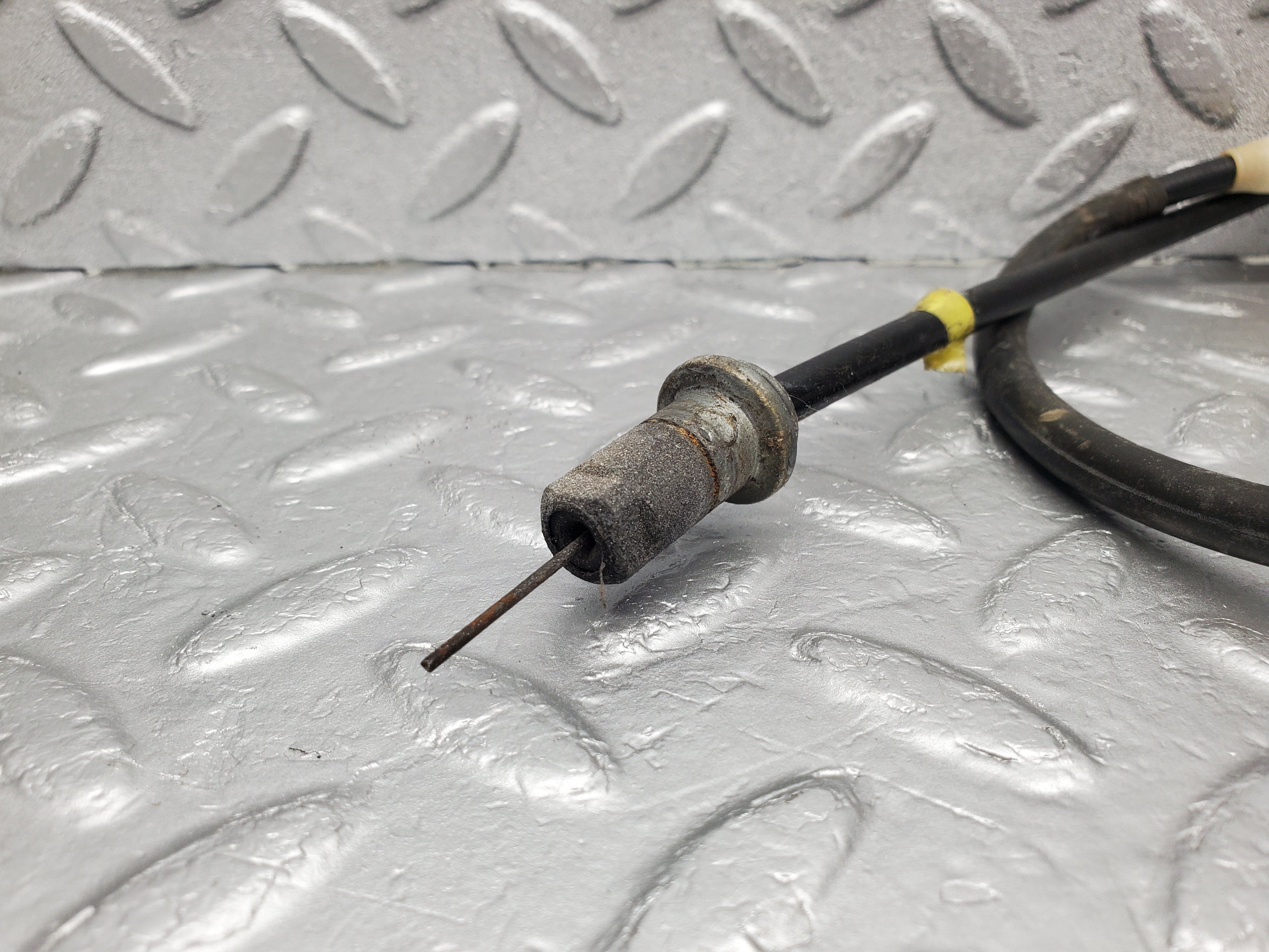 1347 Mercedes-Benz V123 240D LWB Heat Regulator Blower Regulator 1238300385