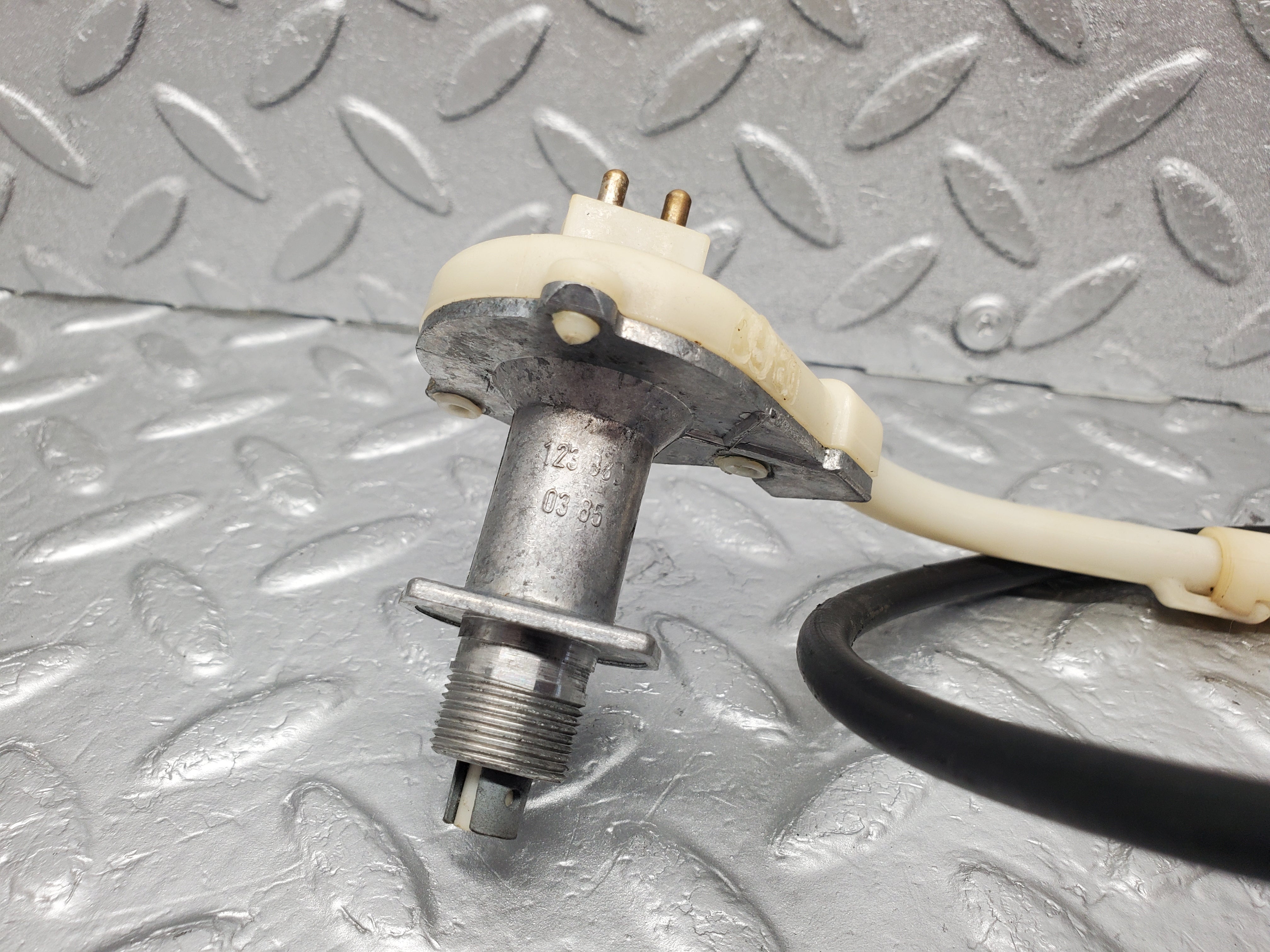 1347 Mercedes-Benz V123 240D LWB Heat Regulator Blower Regulator 1238300385