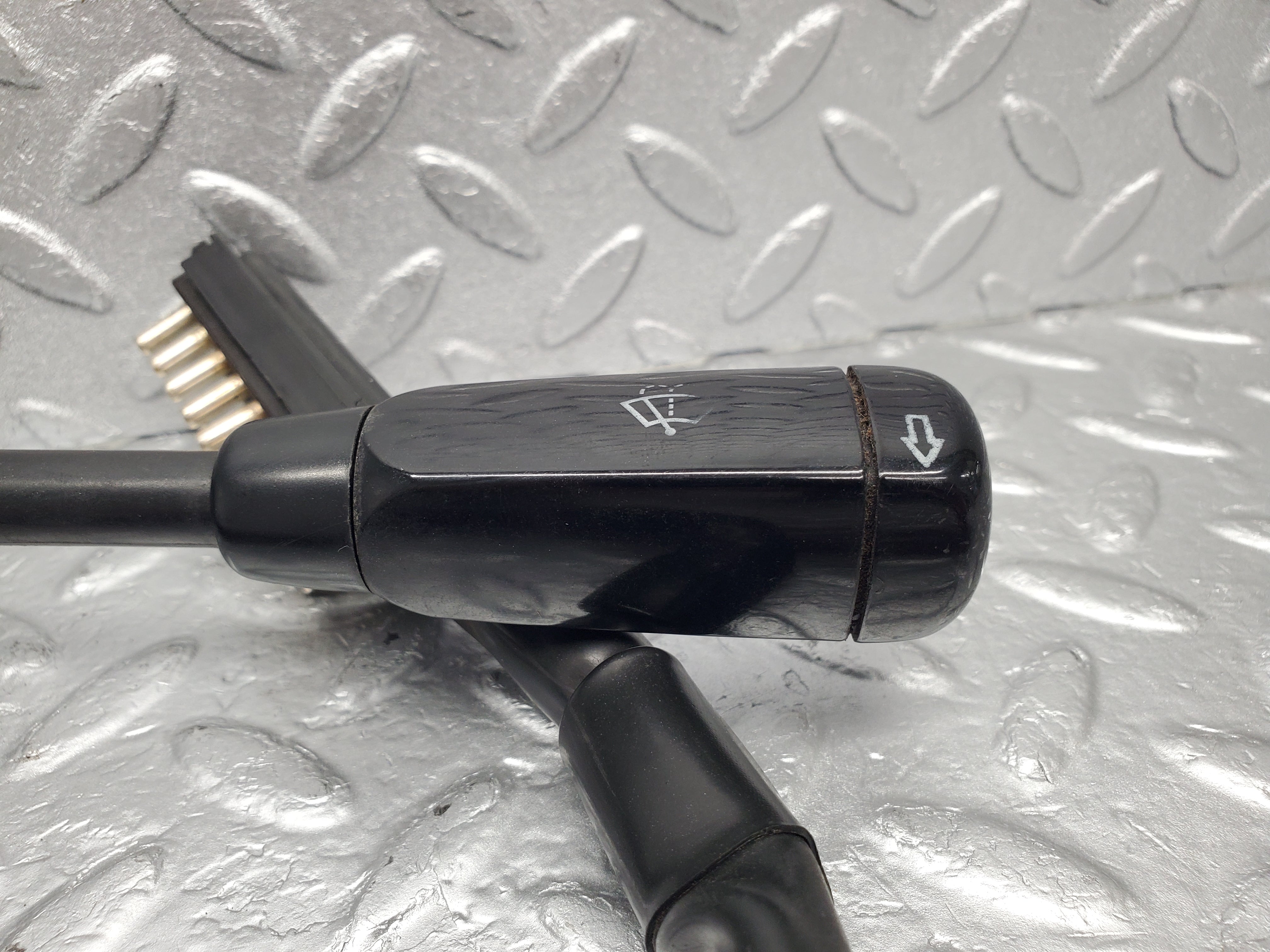 1357 Mercedes-Benz V123 240D Indicator Wiper Stalk