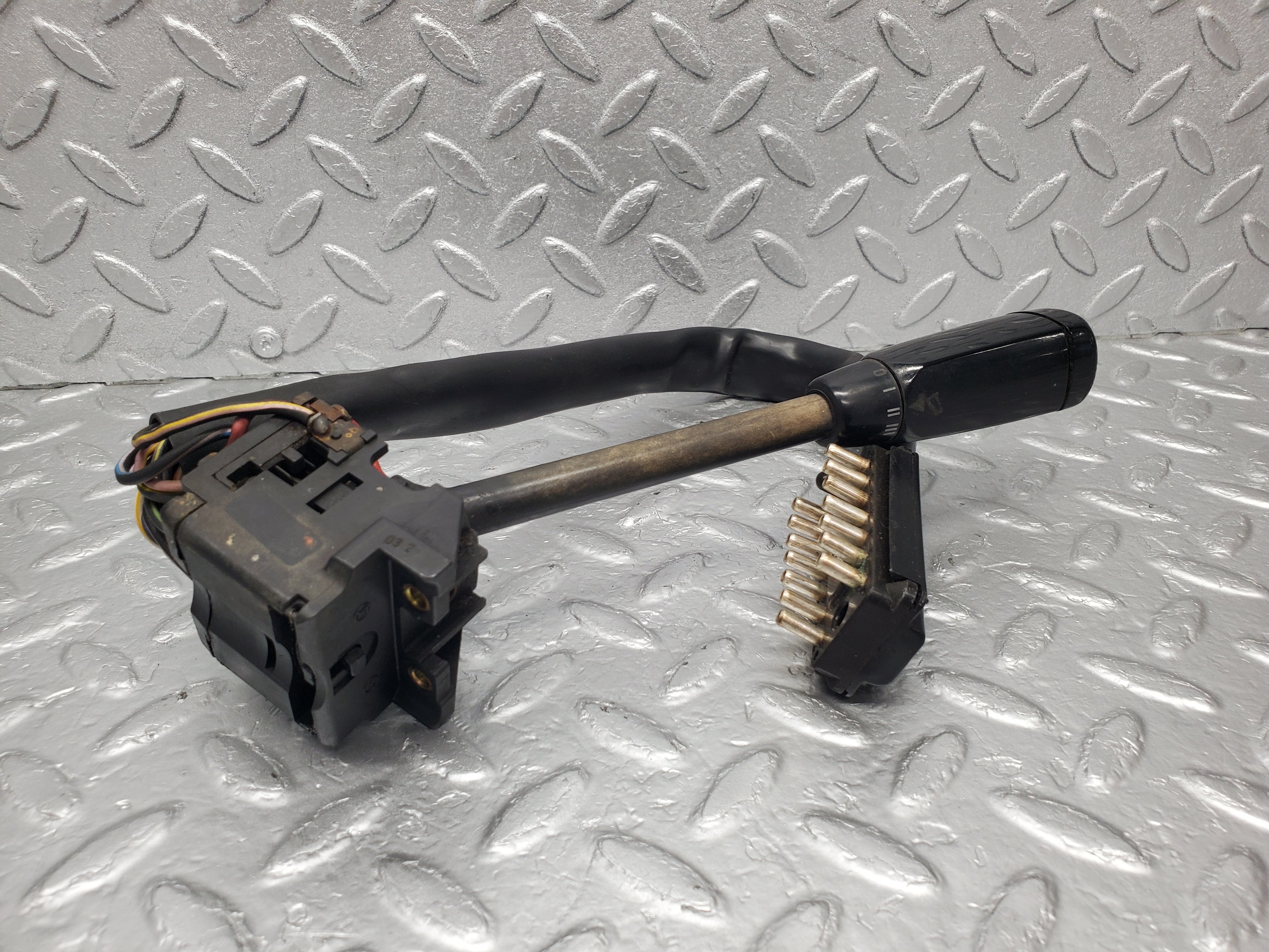 1357 Mercedes-Benz V123 240D Indicator Wiper Stalk