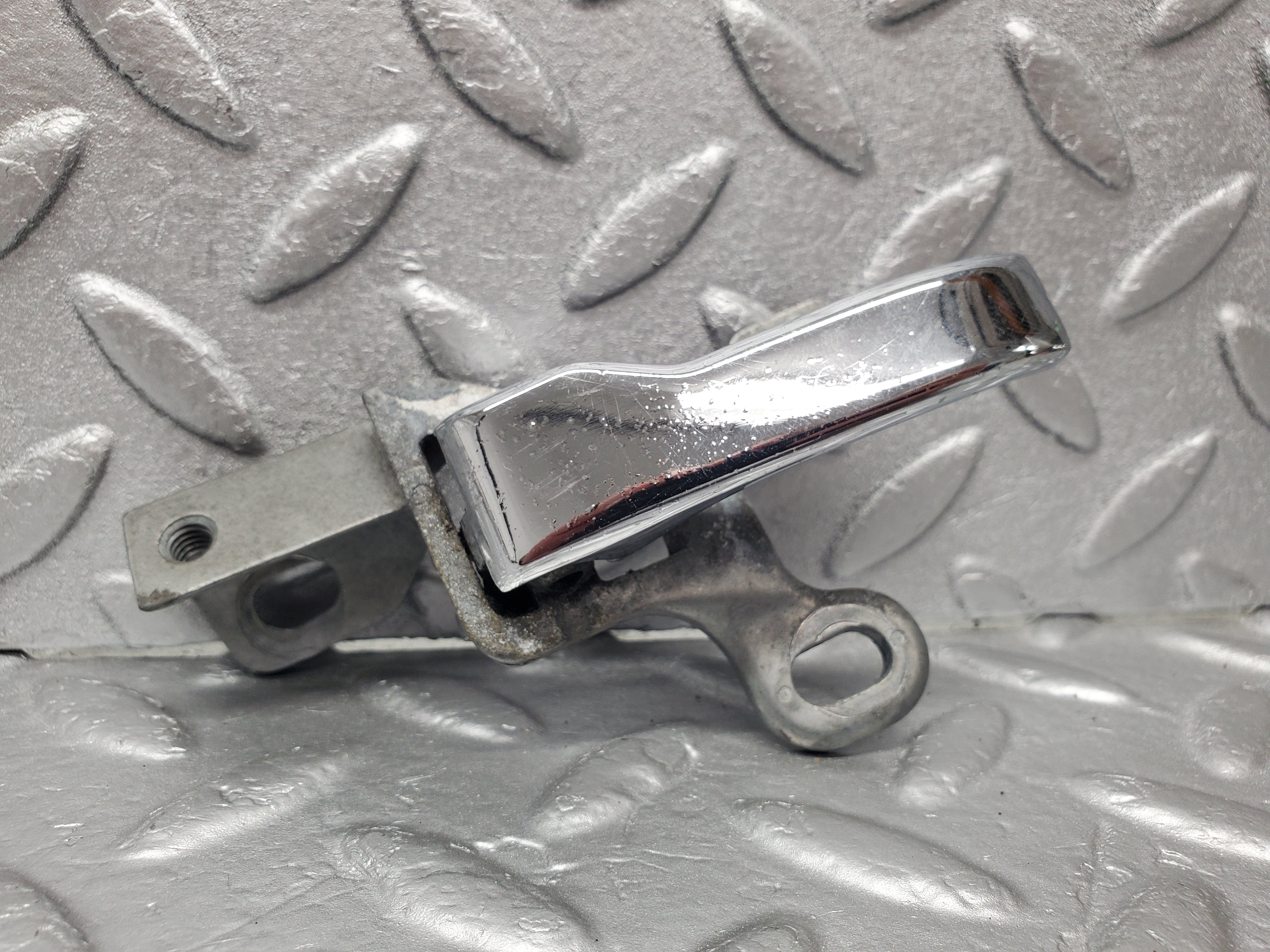 1363 Mercedes-Benz V123 240D Left Interior Door Handle 1237600161