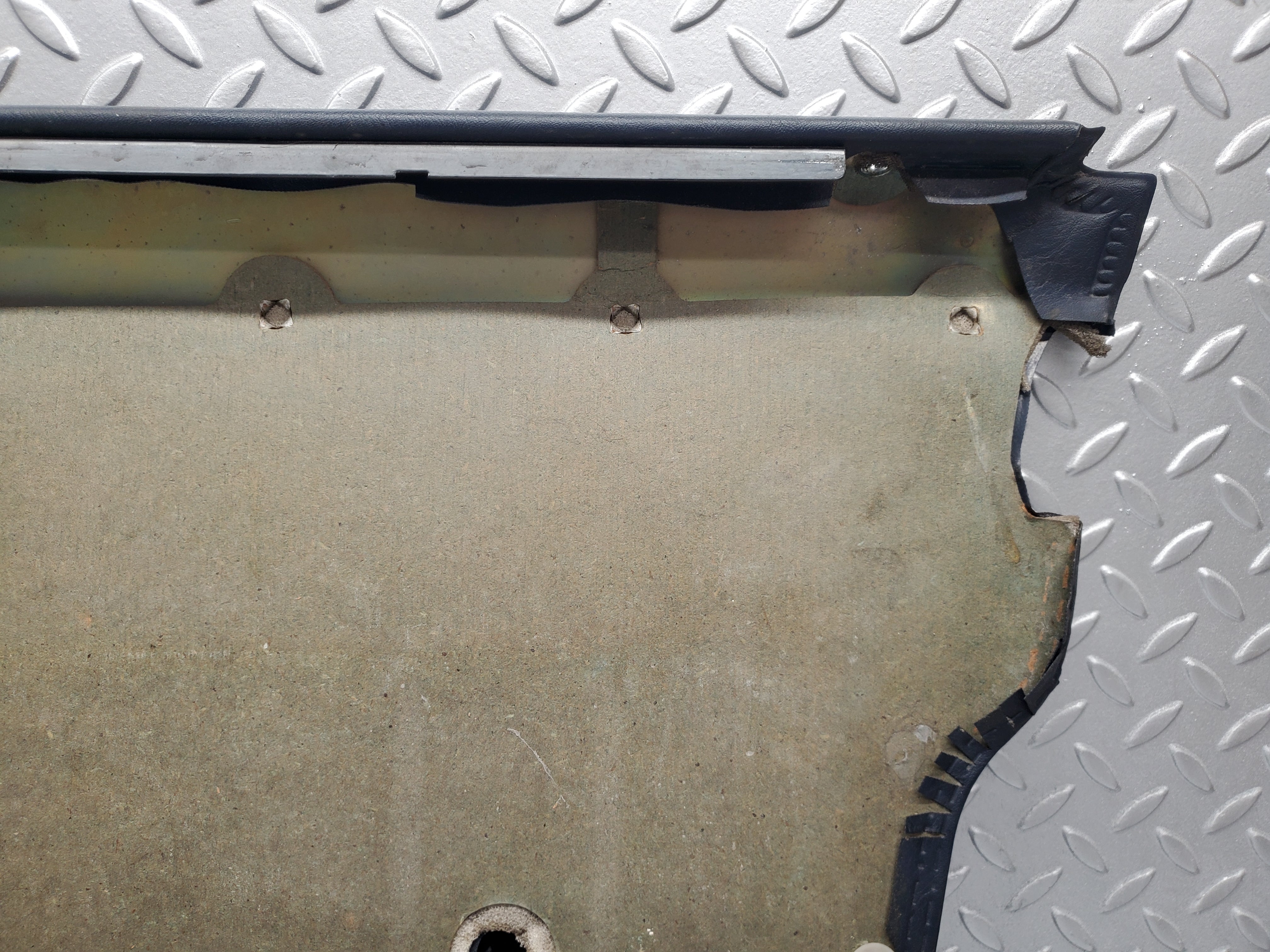 1371 Mercedes-Benz V123 240D Front Left Door Card Blue