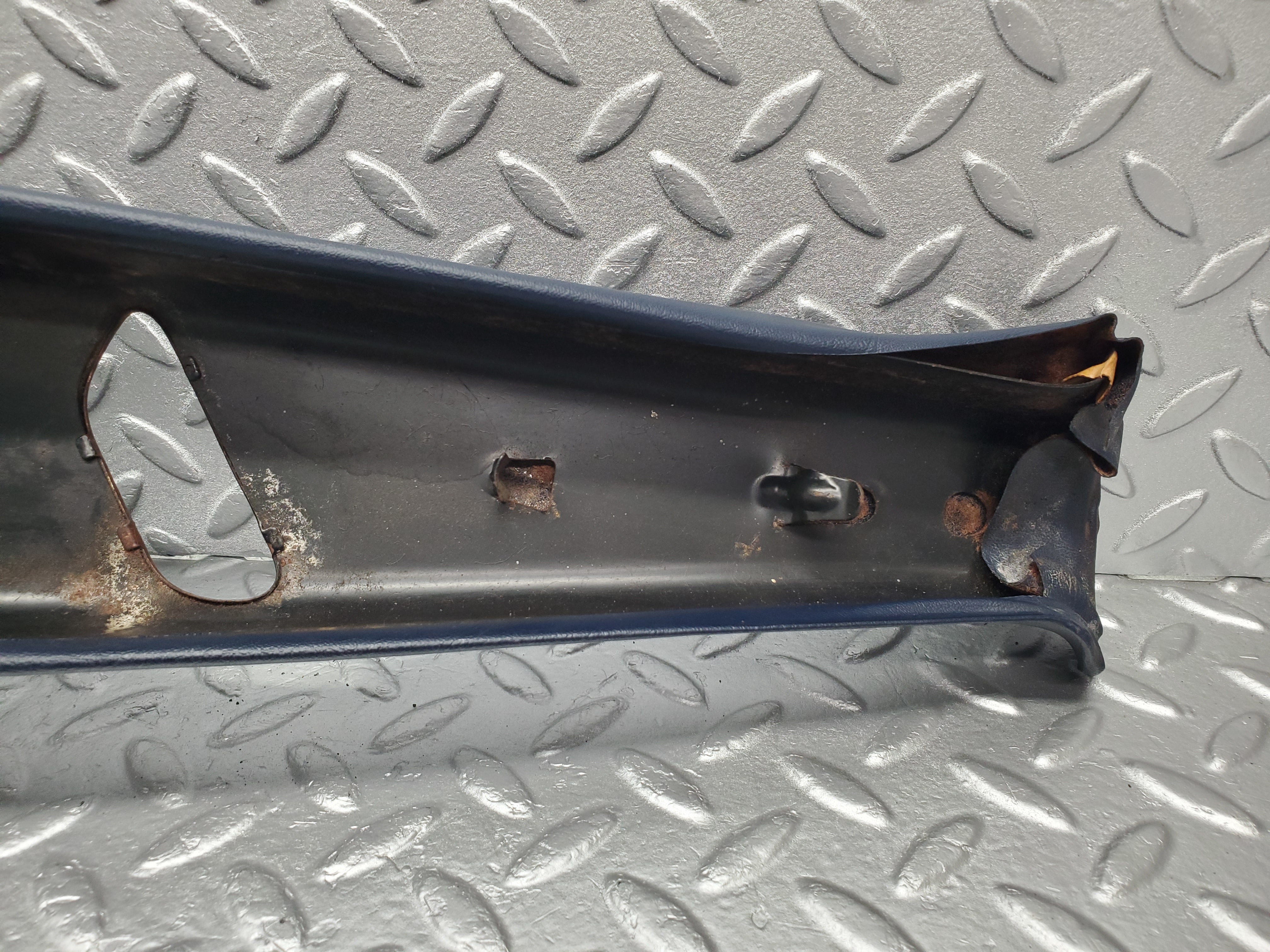 1374 Mercedes-Benz V123 240D B Pillar Cover Right Side Blue