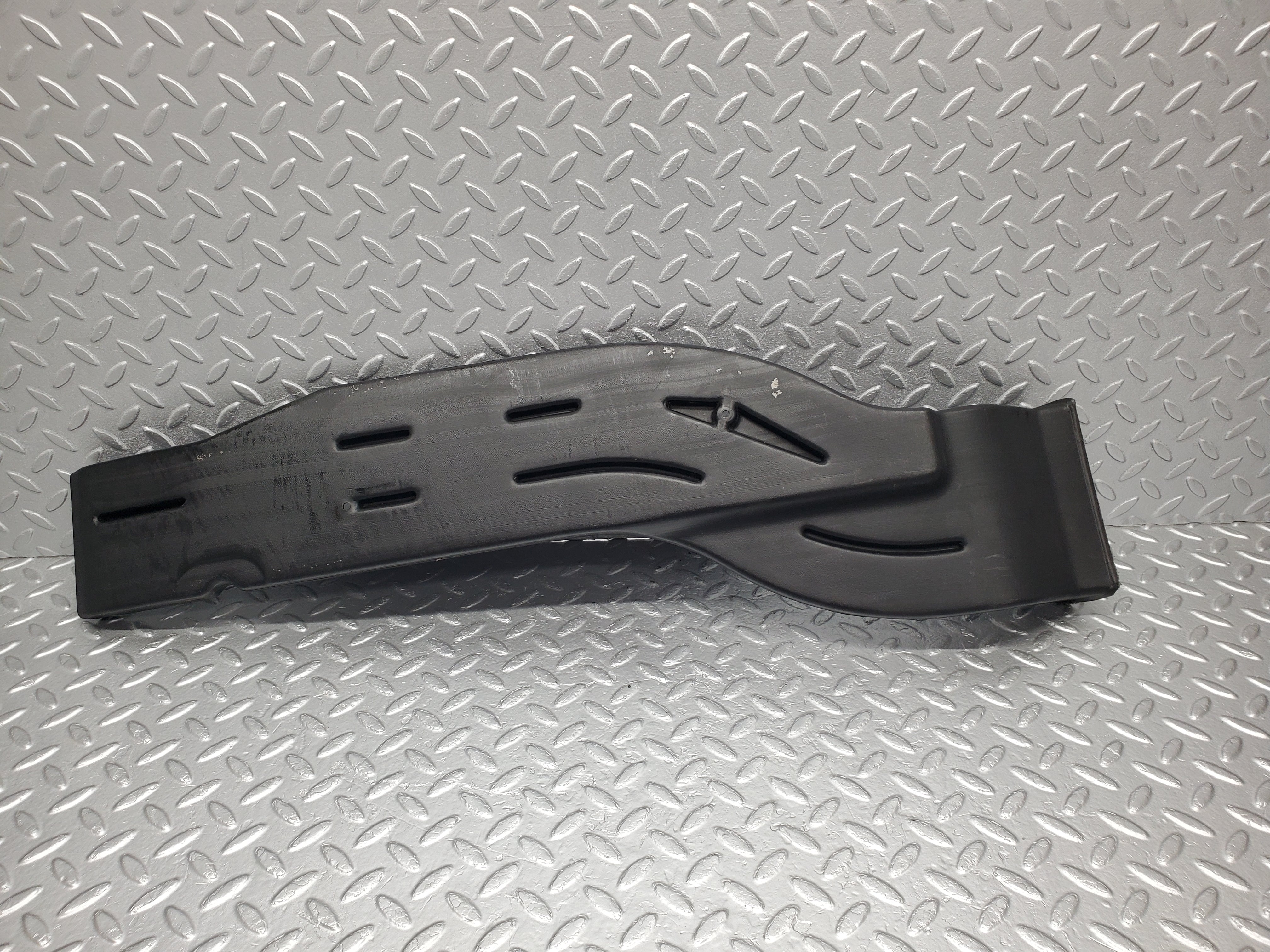 1387 Mercedes-Benz V123 240D LWB Air Duct Heater Ventilation Right 1238311246