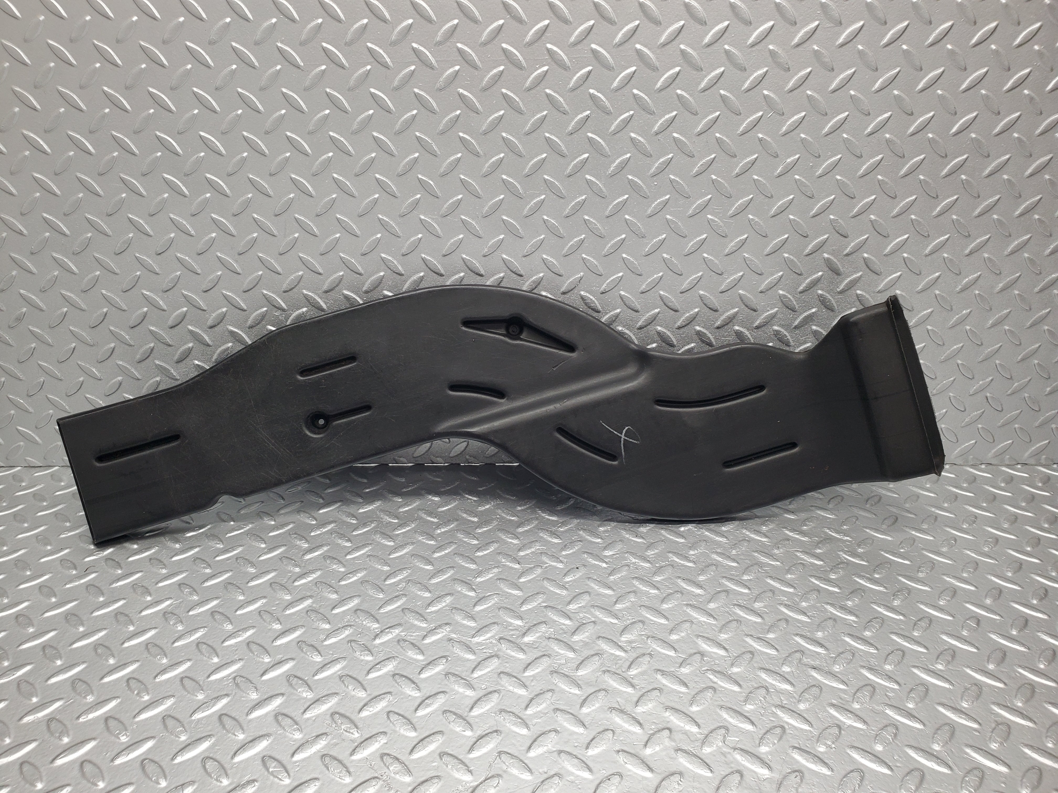 1388 Mercedes-Benz V123 240D LWB Air Duct Heater Ventilation Left 1238311246