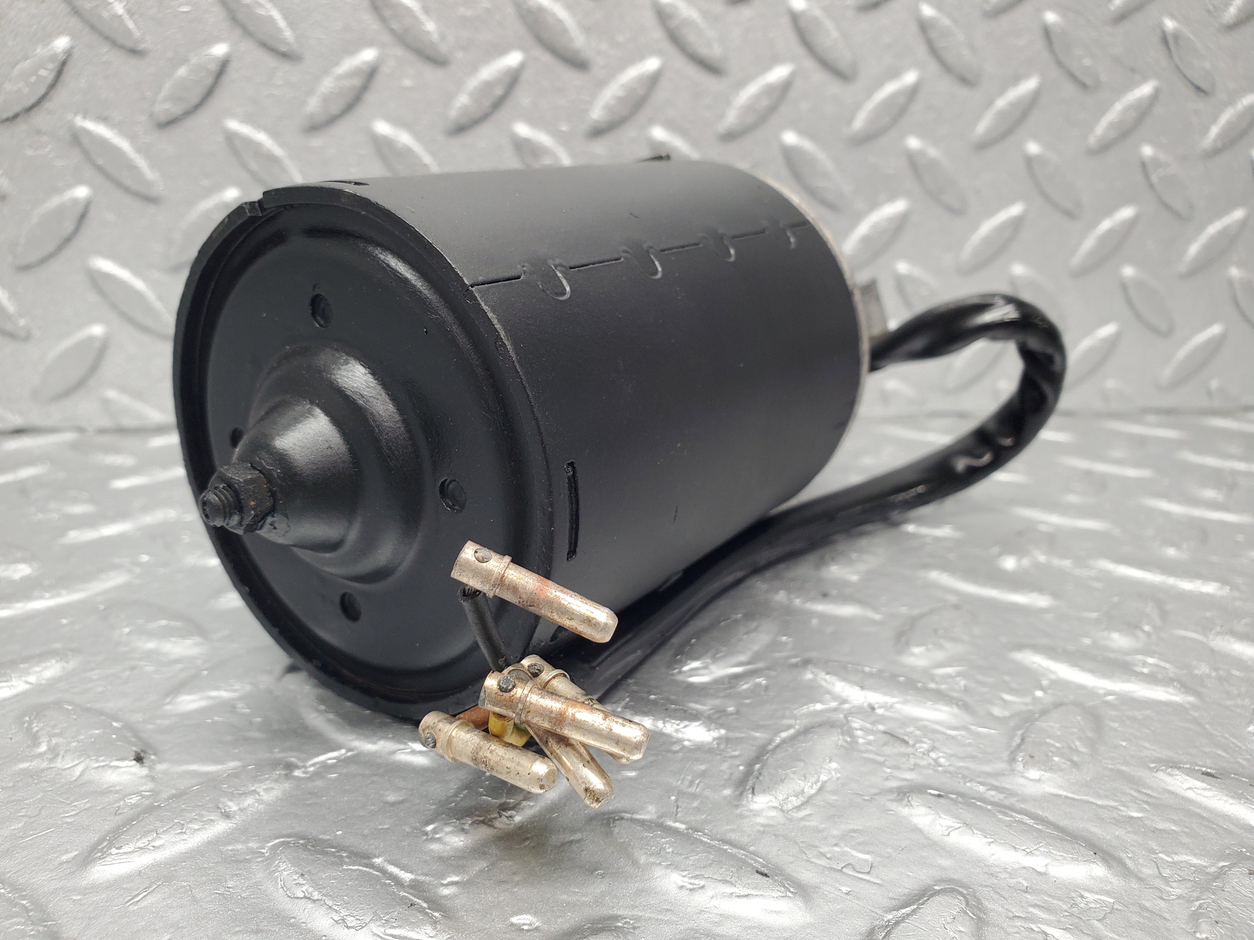 1389 Mercedes-Benz V123 240D Wiper Motor Bosch