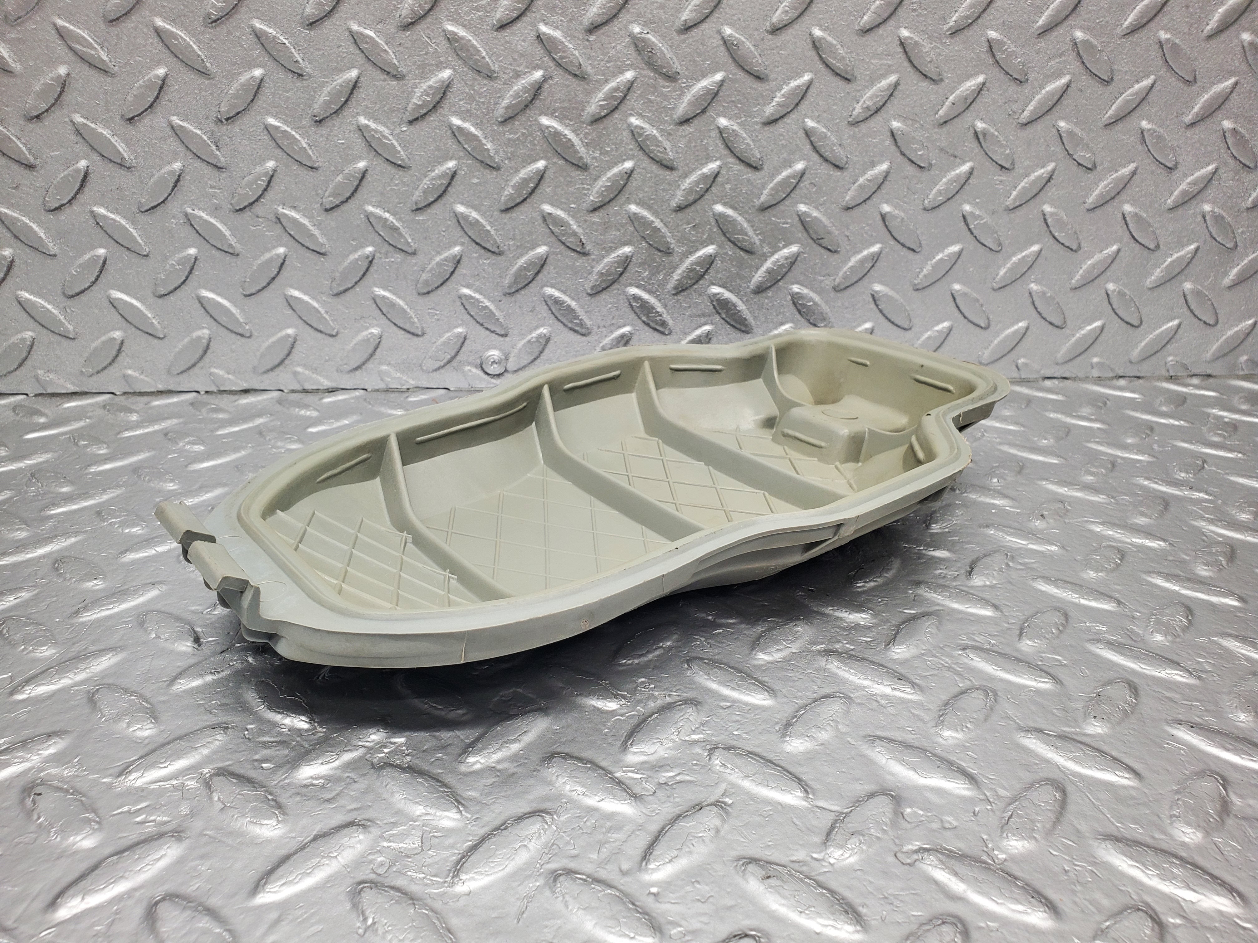 1394 Mercedes-Benz V123 240D Headlight Back Cover Right