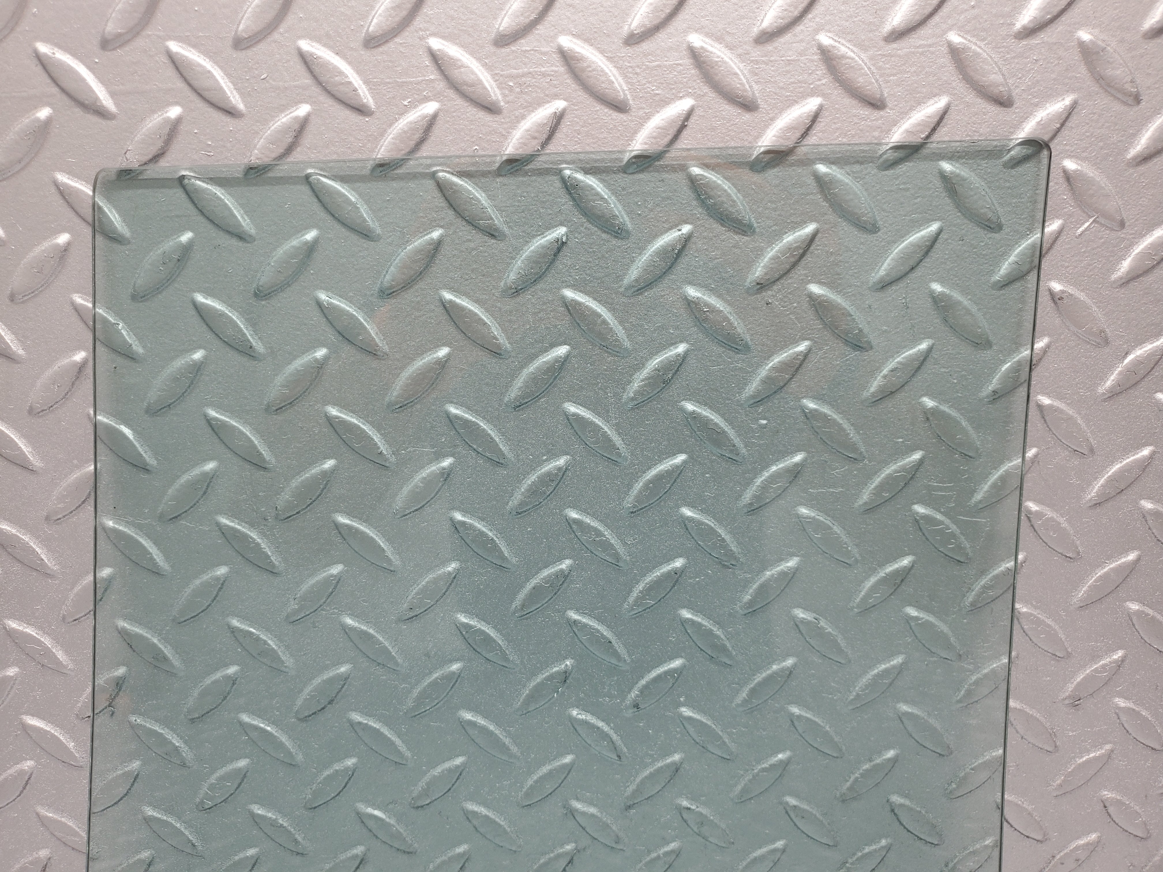 1403 Mercedes-Benz V123 240D LWB Rear Right Door Window Glass