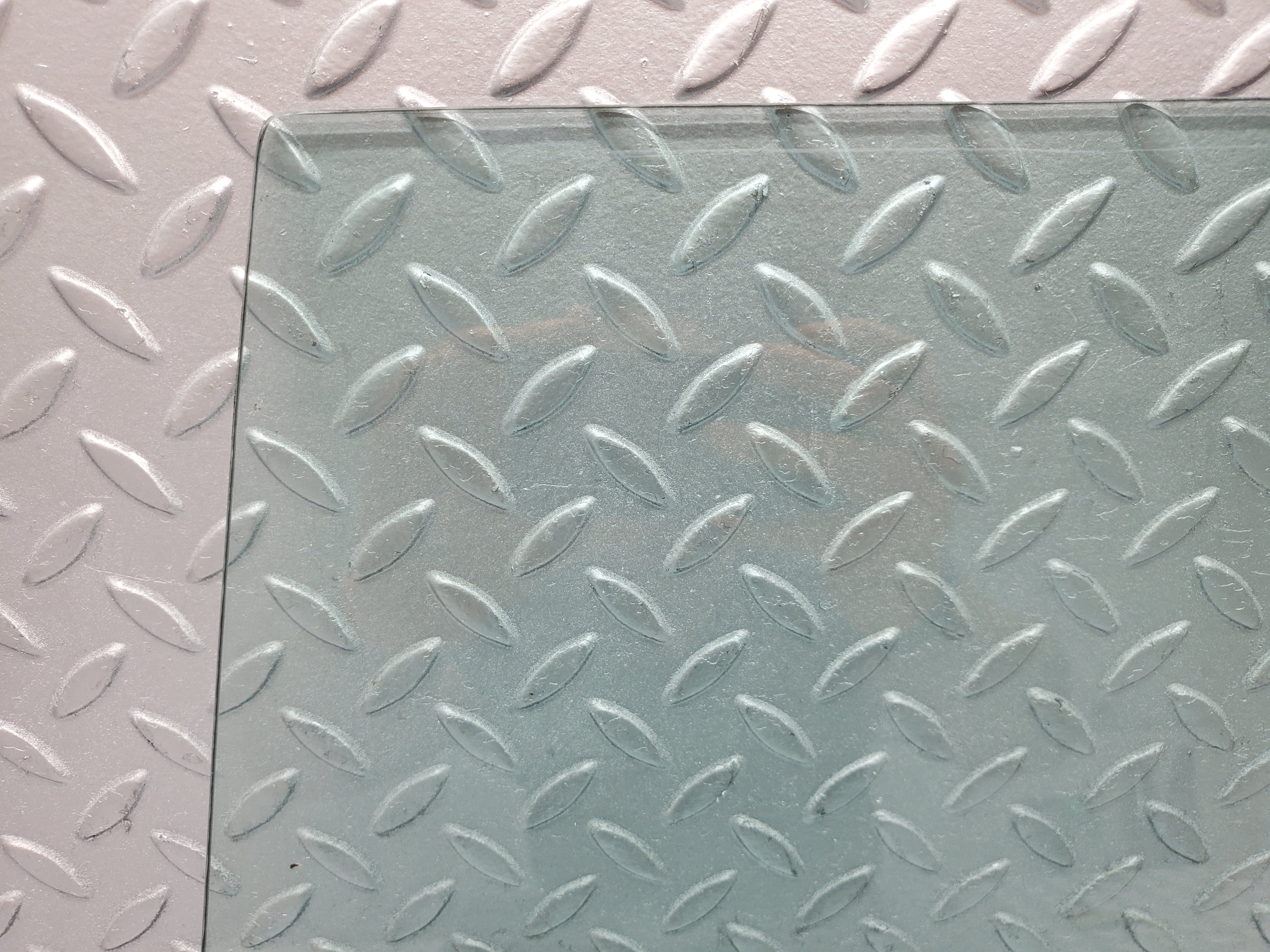 1404 Mercedes-Benz V123 240D LWB Rear Left Door Window Glass