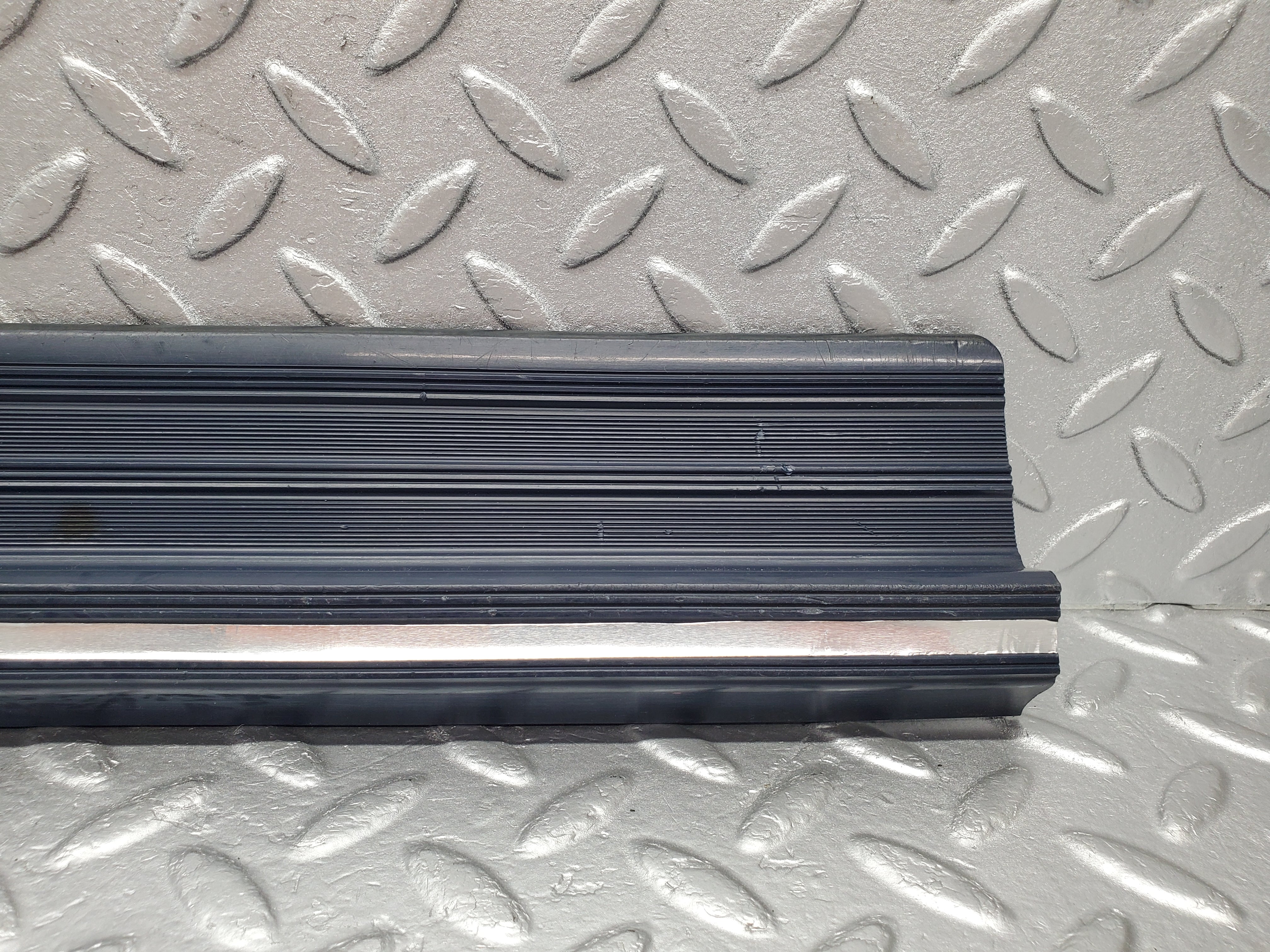 1401 Mercedes-Benz V123 240D Front Door Sill Trim Blue