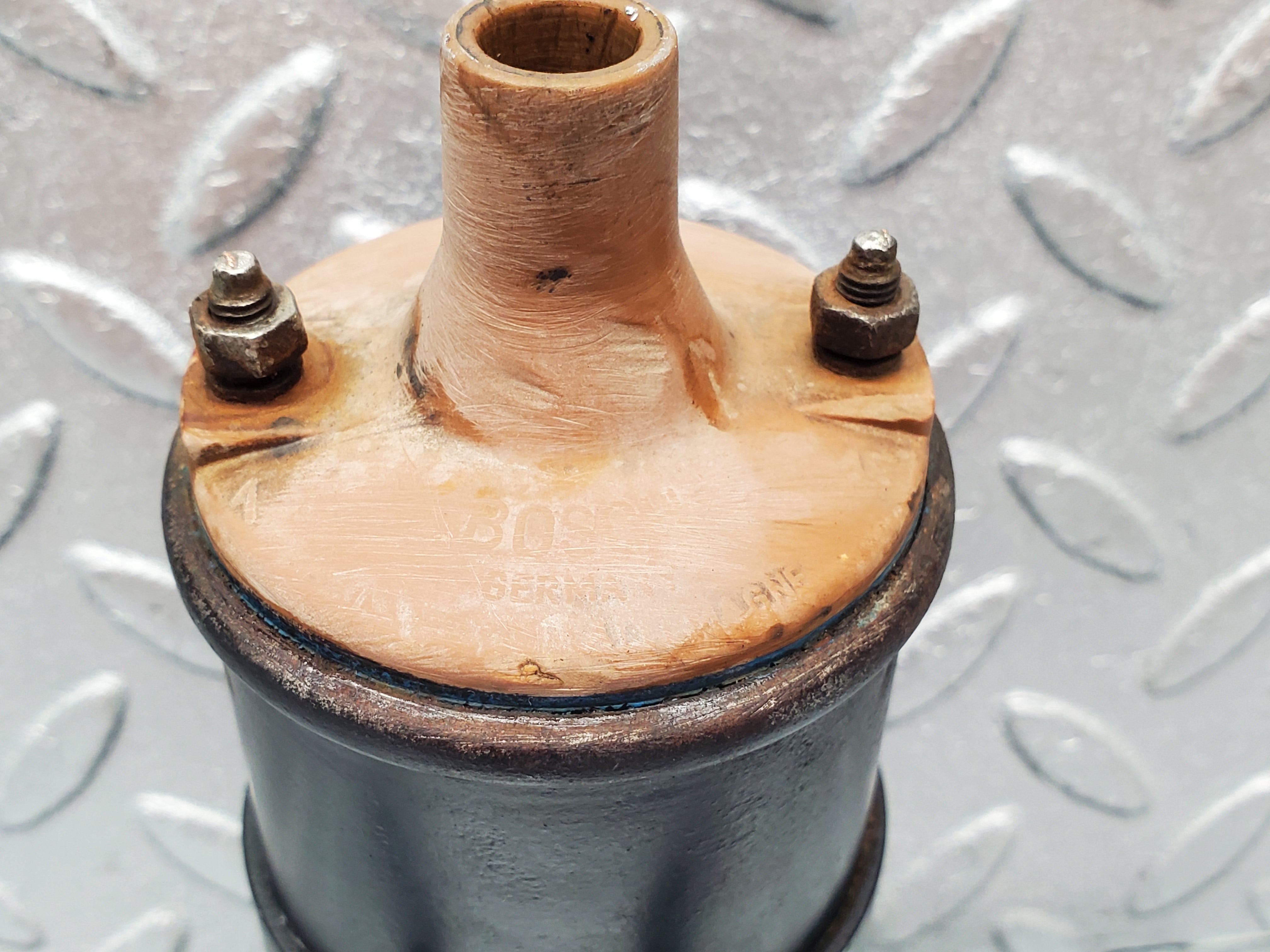 1468 Mercedes-Benz W120 Ponton Ignition Coil 0221102003