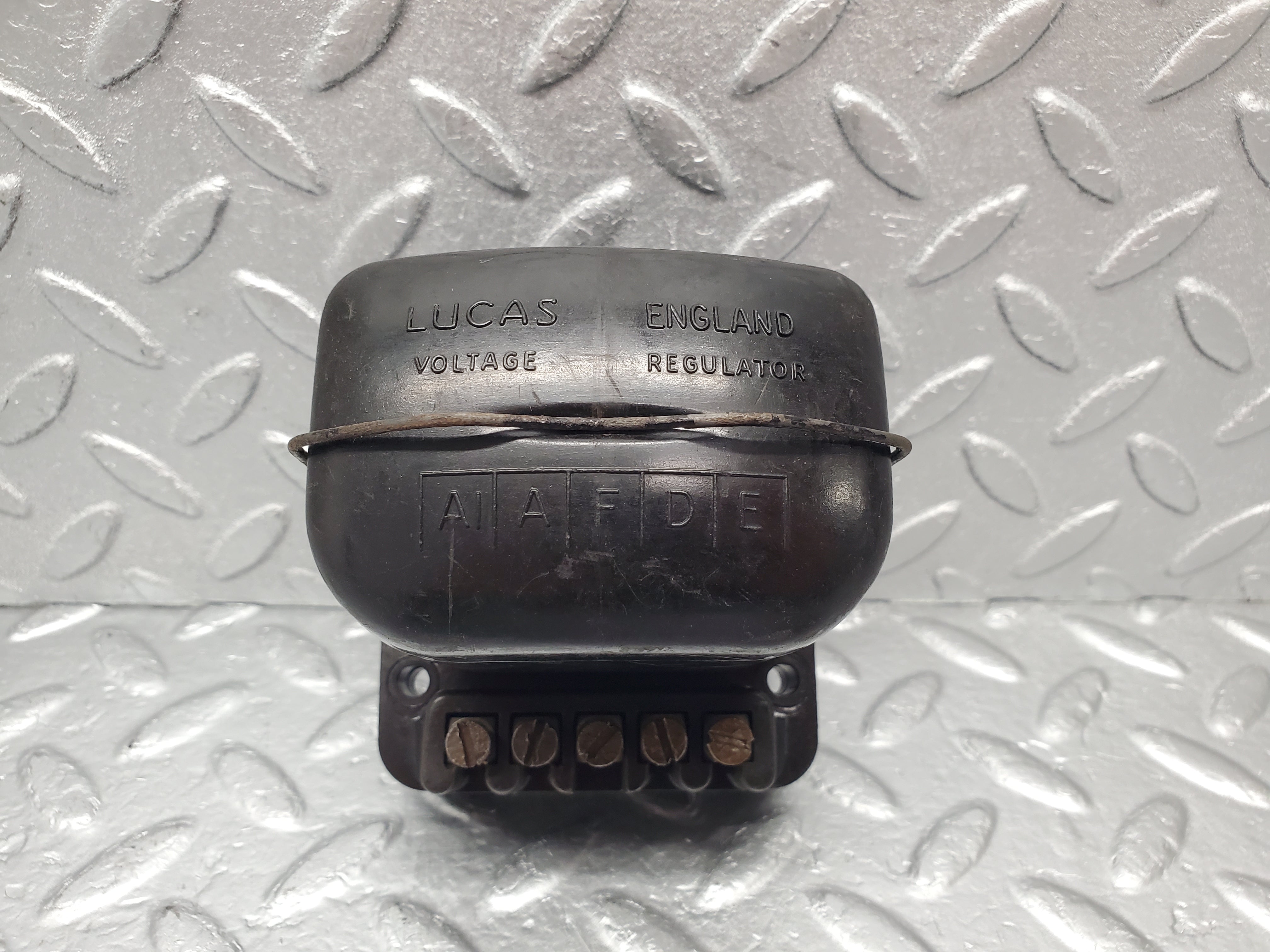 1478 Mercedes-Benz W120 Ponton Lucas Voltage Regulator