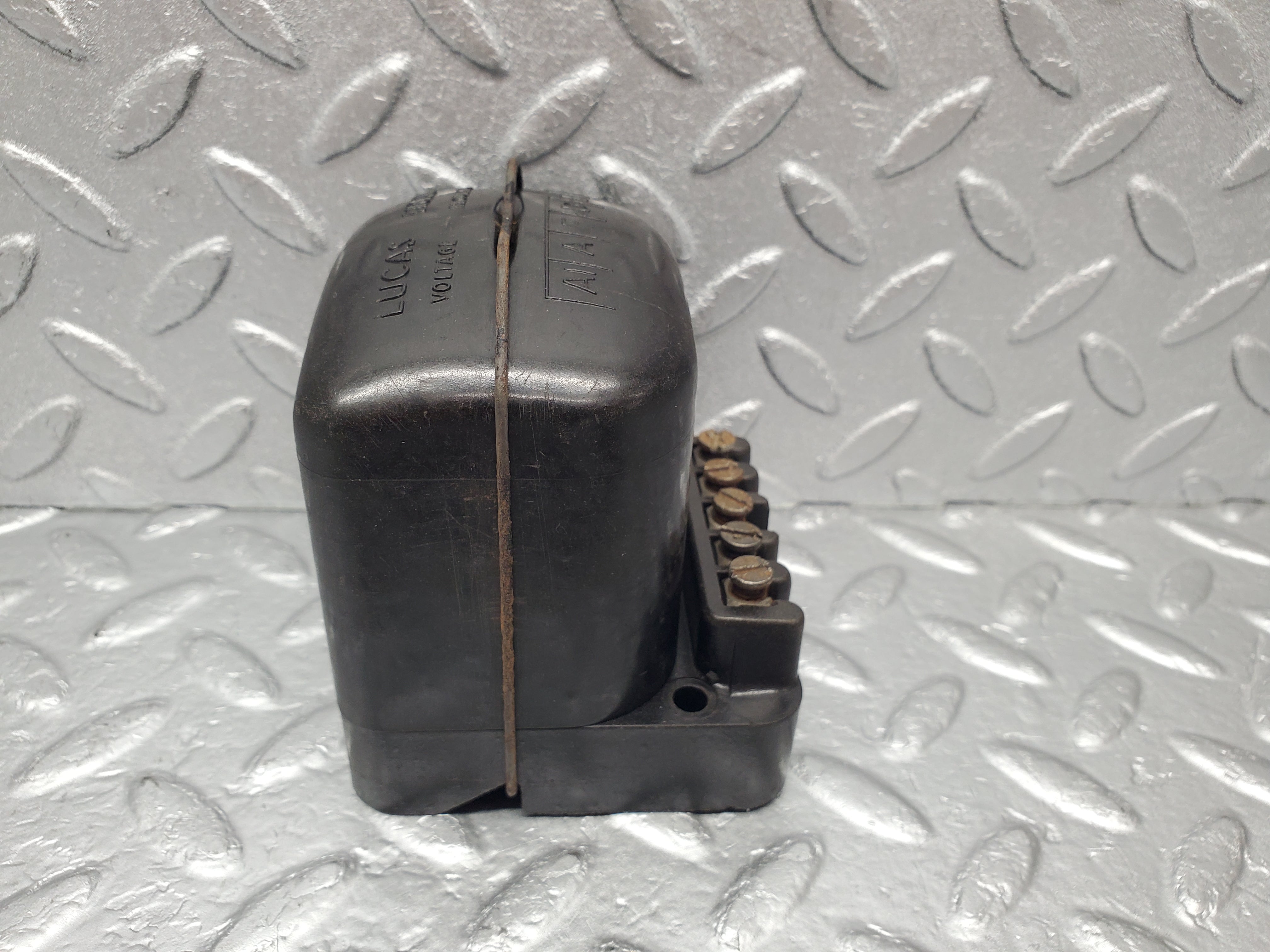 1478 Mercedes-Benz W120 Ponton Lucas Voltage Regulator