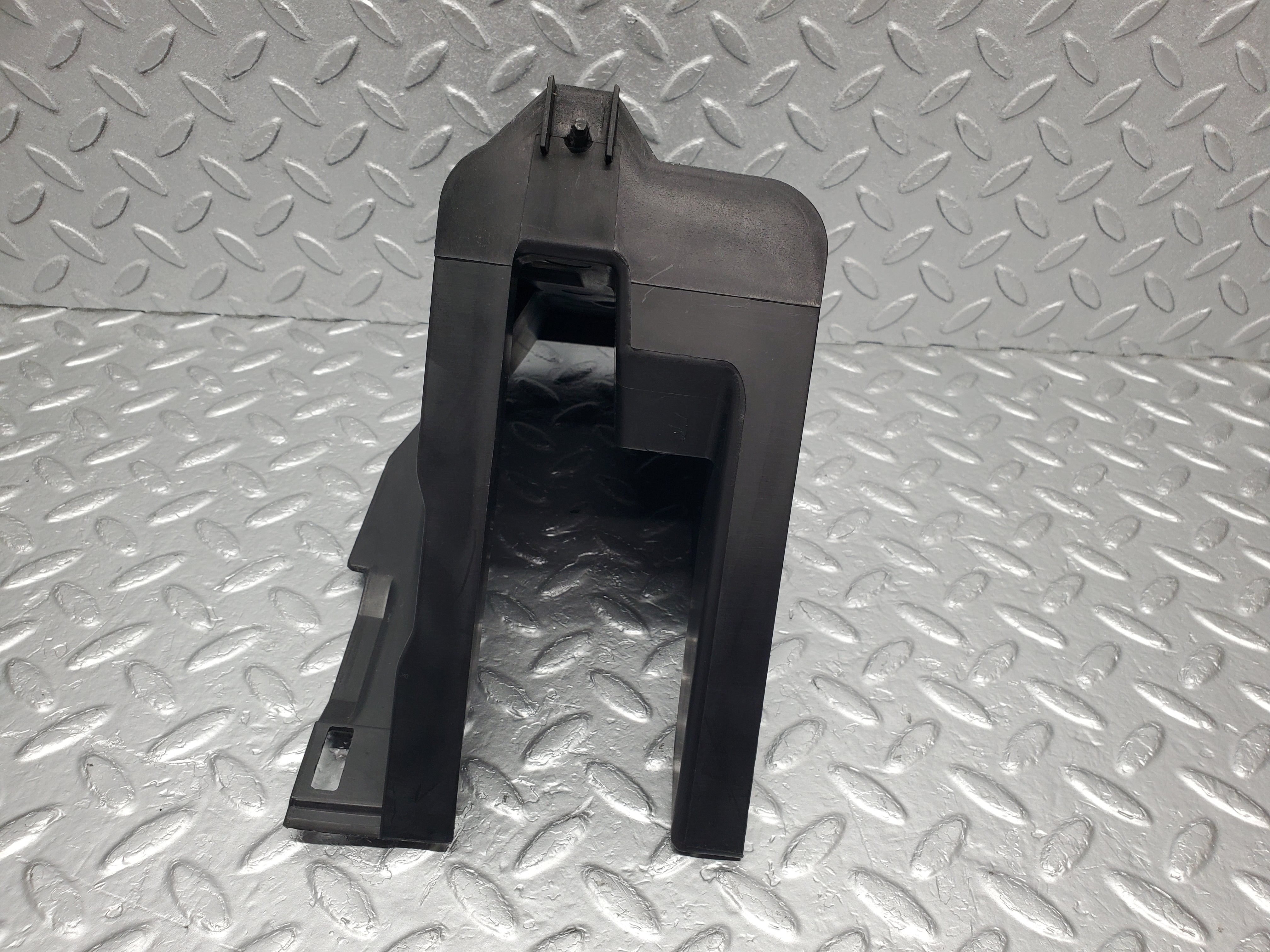 1485 Mercedes-Benz W220 S430 Brake Pedal Surround Cover 2206841218