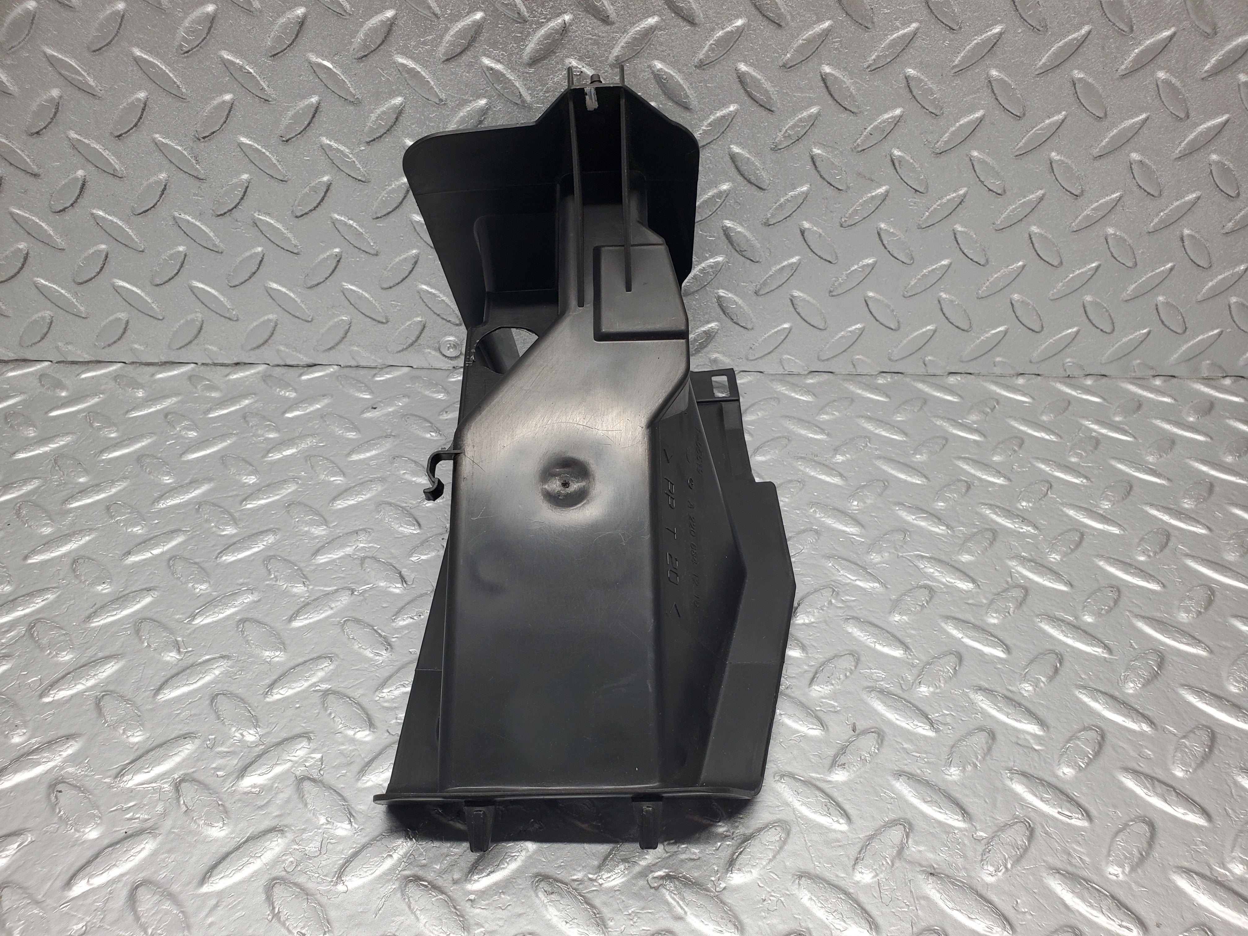 1485 Mercedes-Benz W220 S430 Brake Pedal Surround Cover 2206841218