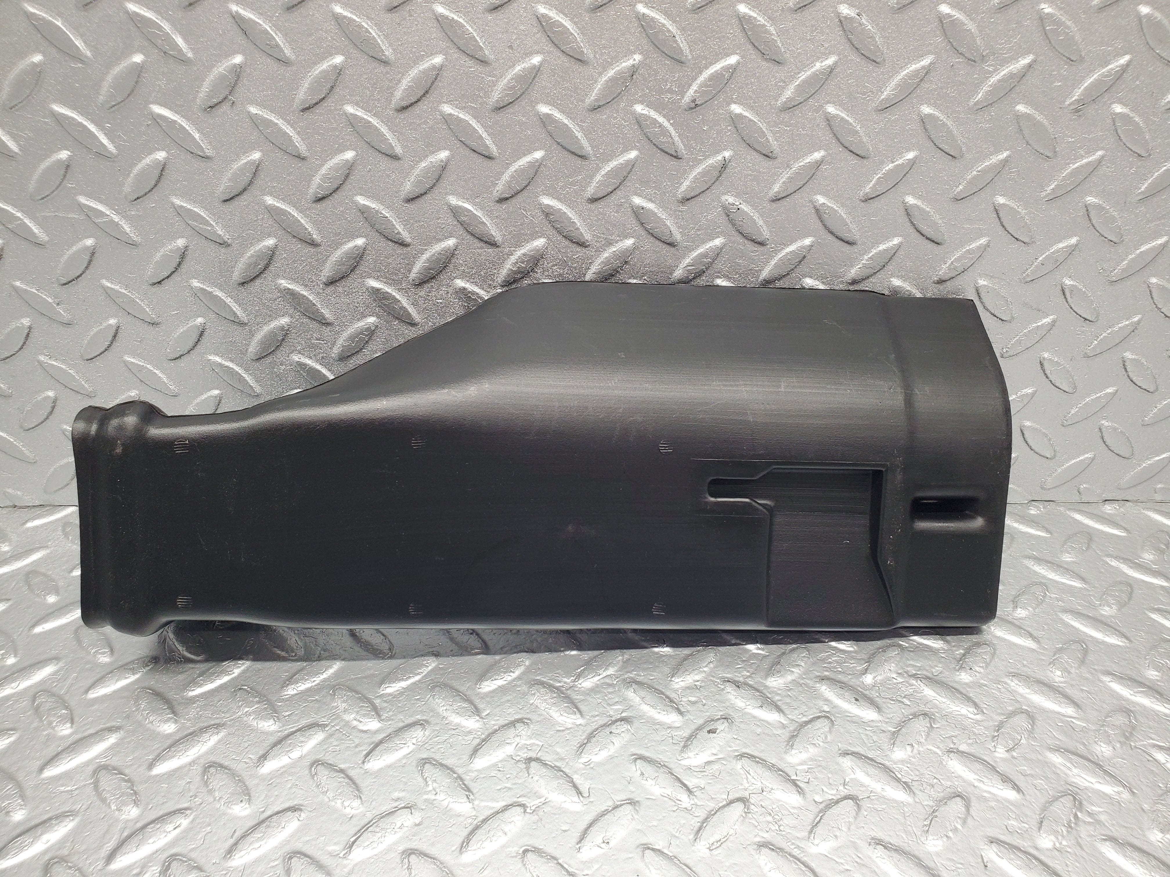 1487 Mercedes-Benz W220 S430 Air Duct Pipe 2208310446