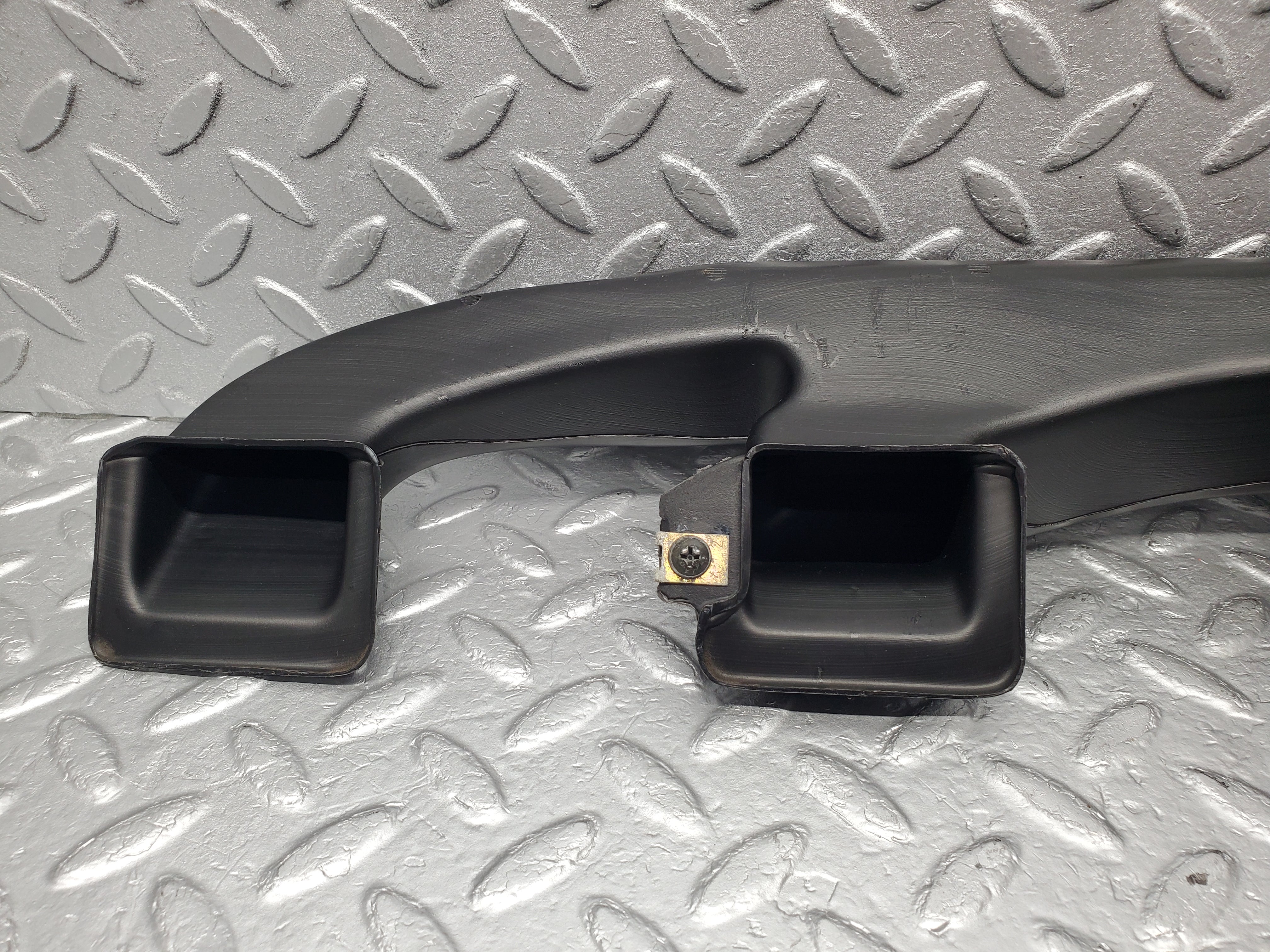 1489 Mercedes-Benz W220 S430 Air Duct Pipe 2208311746