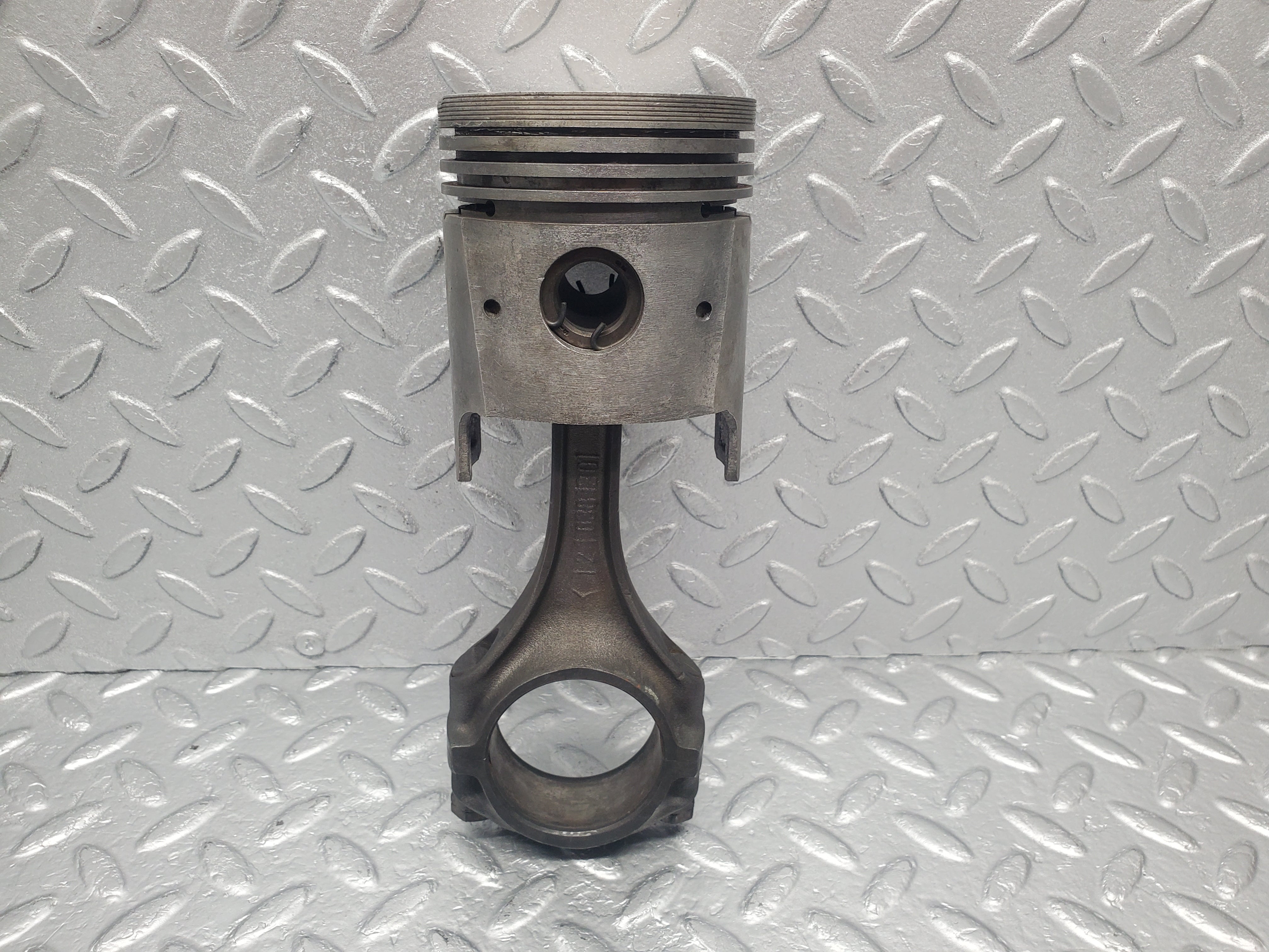 1470 Mercedes-Benz W120 Ponton Piston With Connecting Rod 85.47 mm 1210381301
