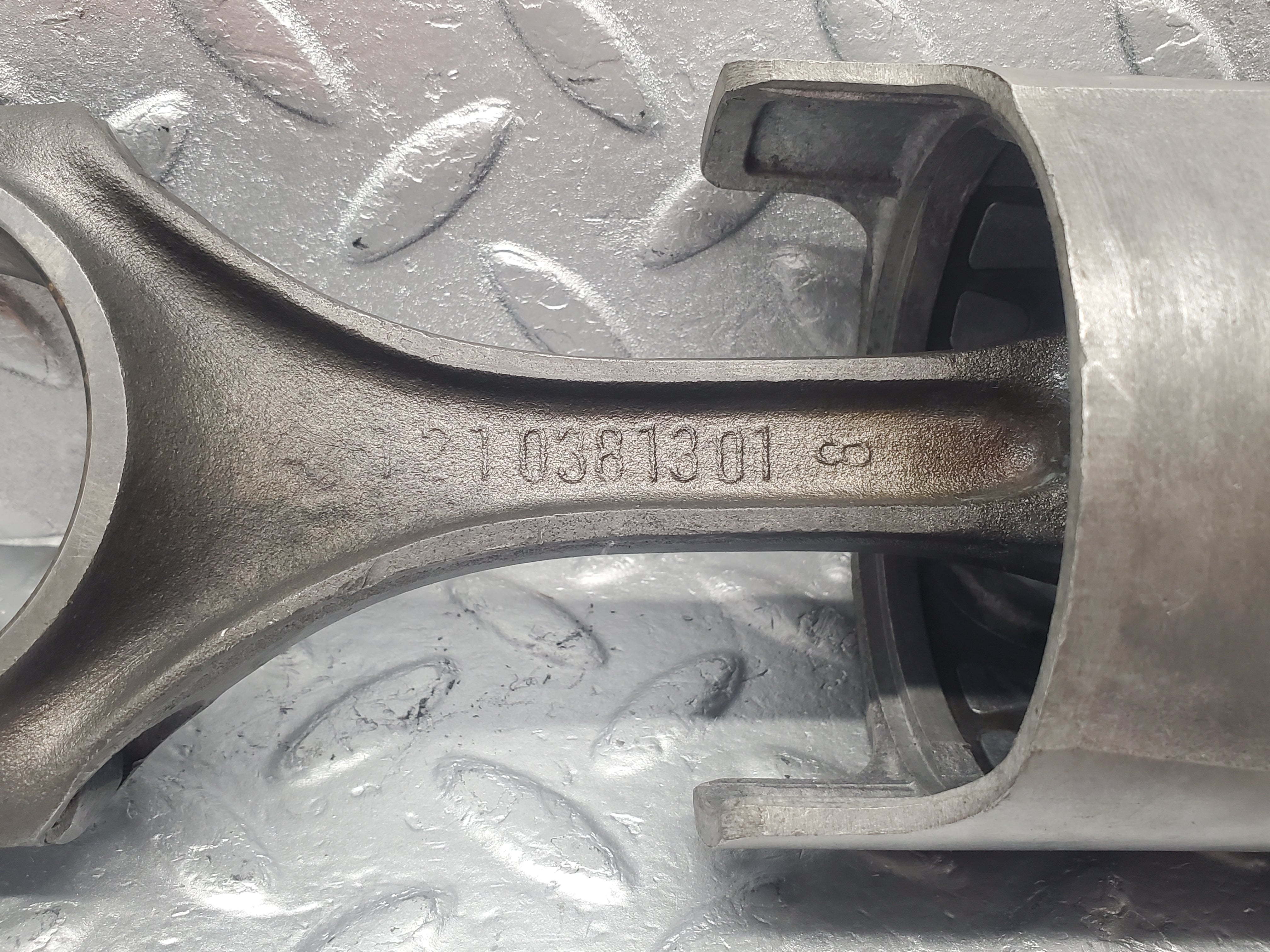 1472 Mercedes-Benz W120 Ponton Piston With Connecting Rod 85.47 mm 1210381301