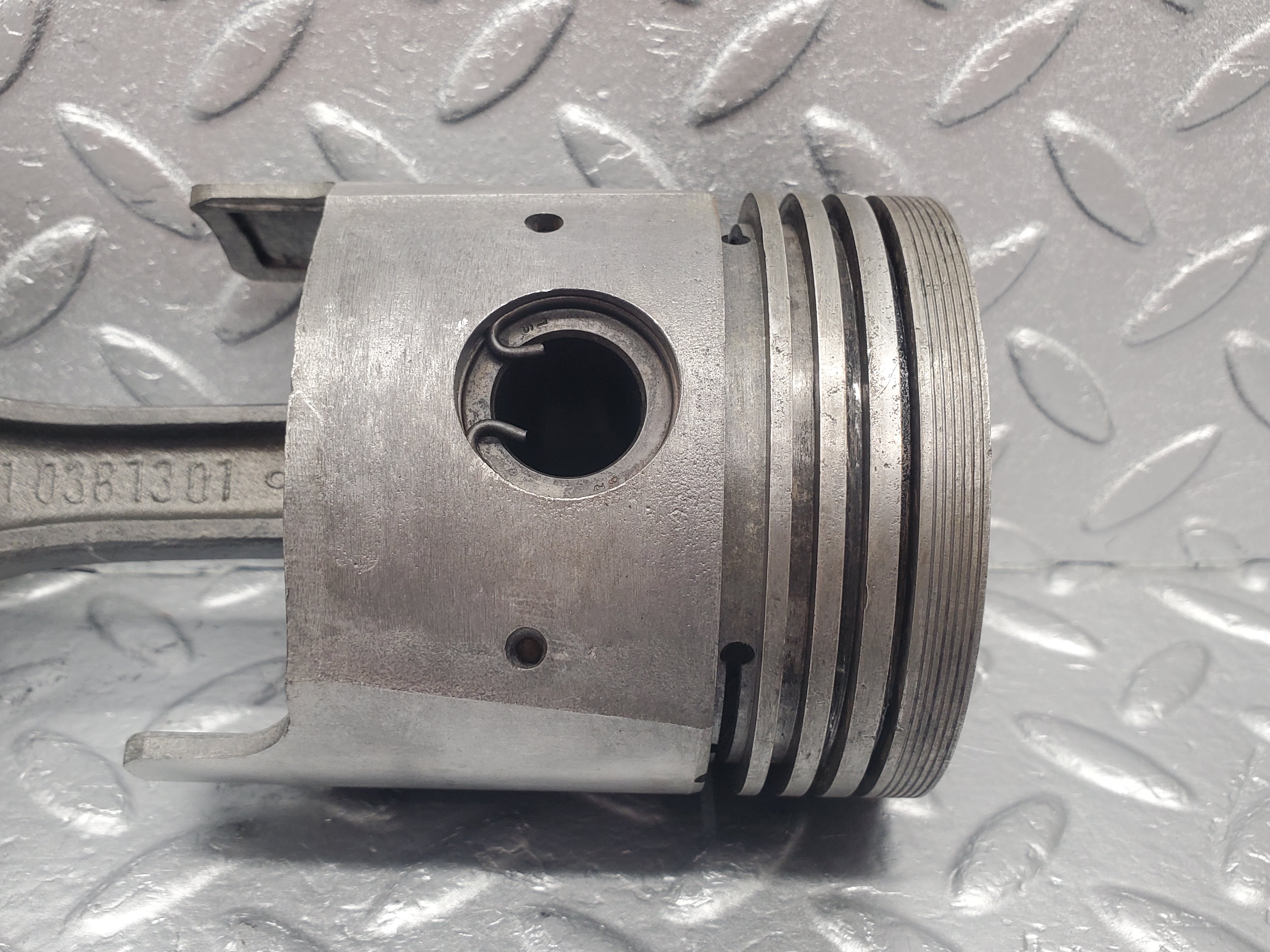 1472 Mercedes-Benz W120 Ponton Piston With Connecting Rod 85.47 mm 1210381301