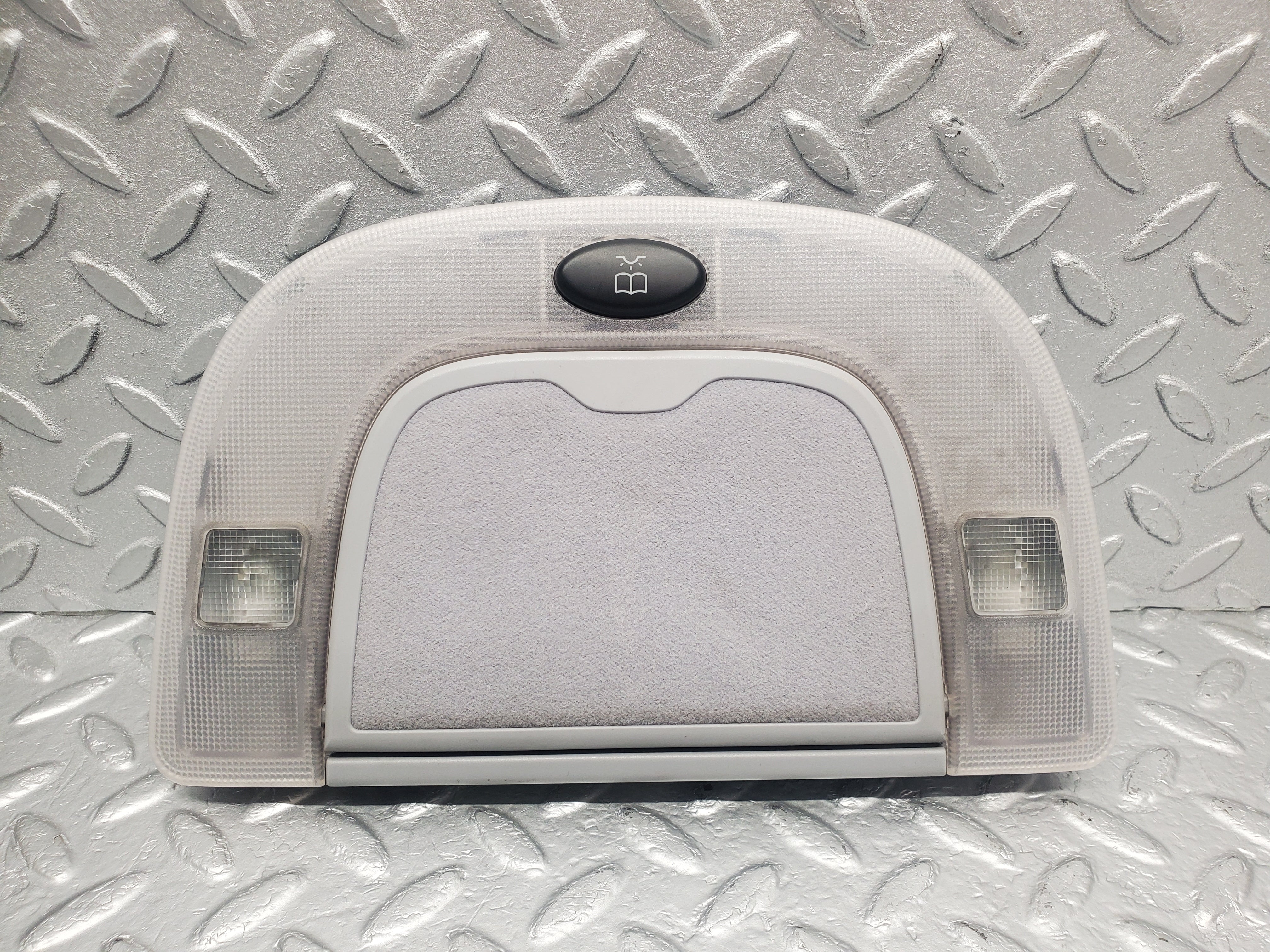 1497 Mercedes-Benz W220 S430 Rear Dome Light & Mirror 2208200301