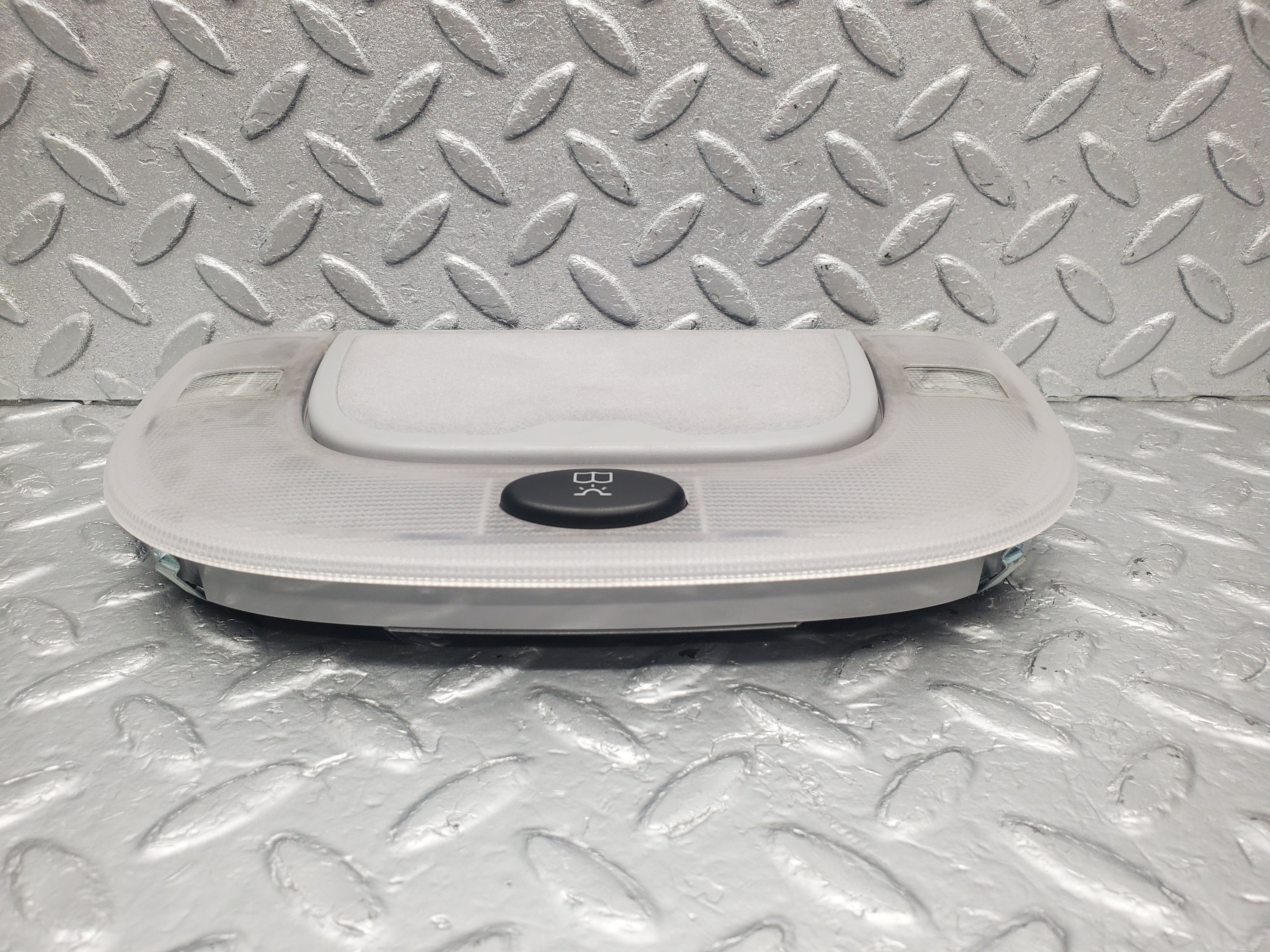 1497 Mercedes-Benz W220 S430 Rear Dome Light & Mirror 2208200301