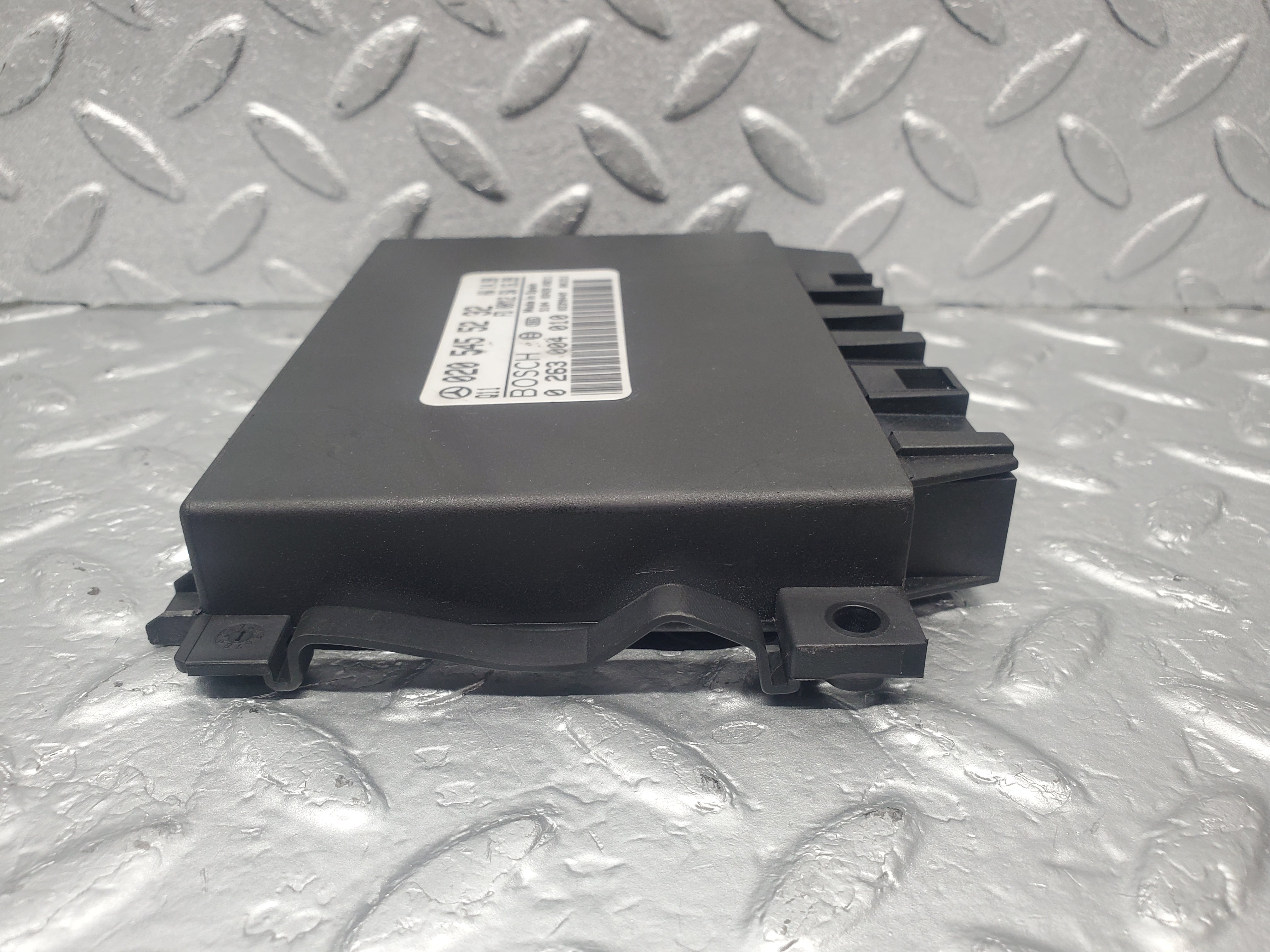 1501 Mercedes-Benz W220 S430 Parking Sensor Bosch 0205455232