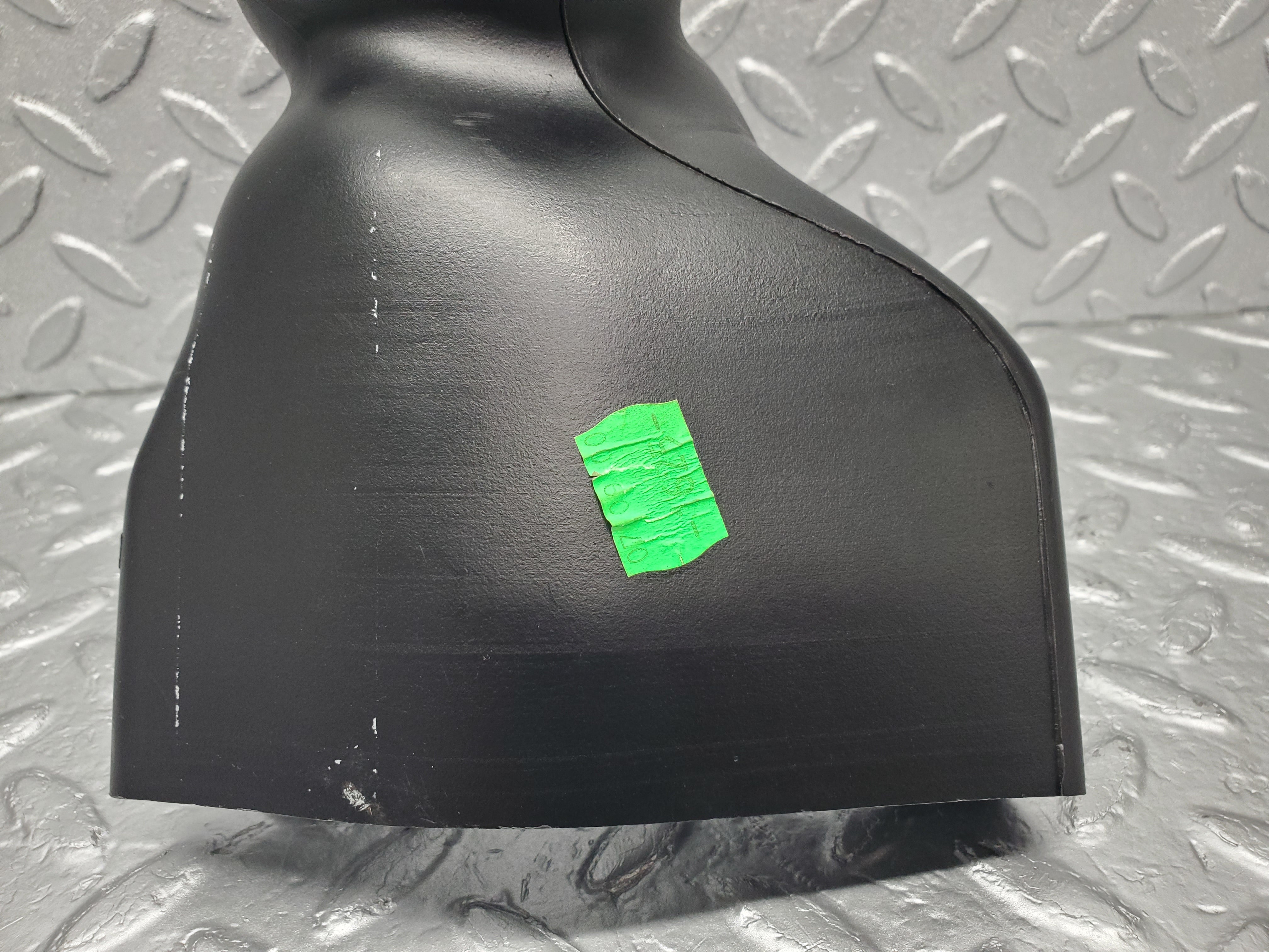 1505 Mercedes-Benz W220 S430 Air Duct Pipe 2208310846