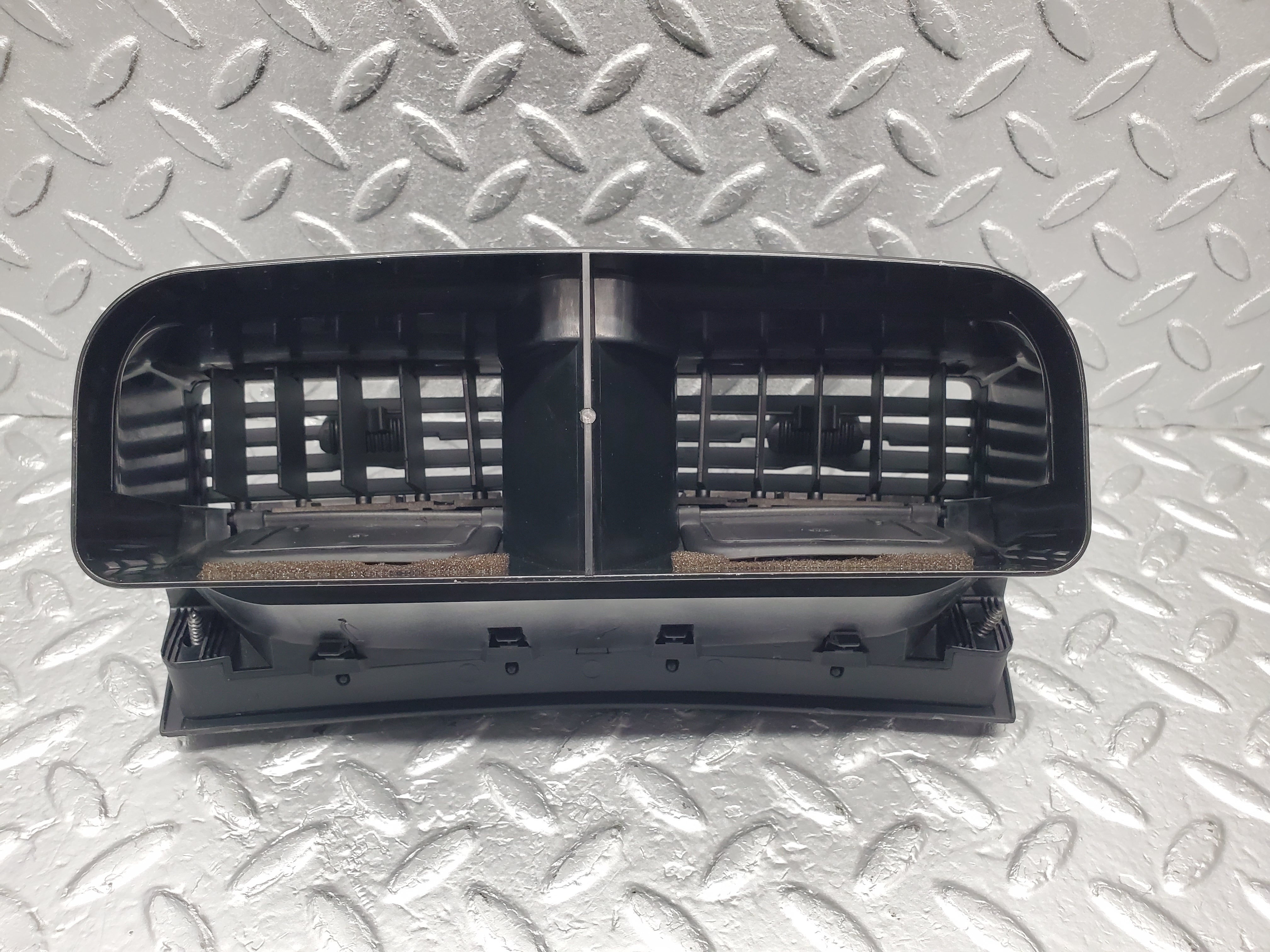 1508 Mercedes-Benz W220 S430 Dashboard Centre Air Vent 2208300554