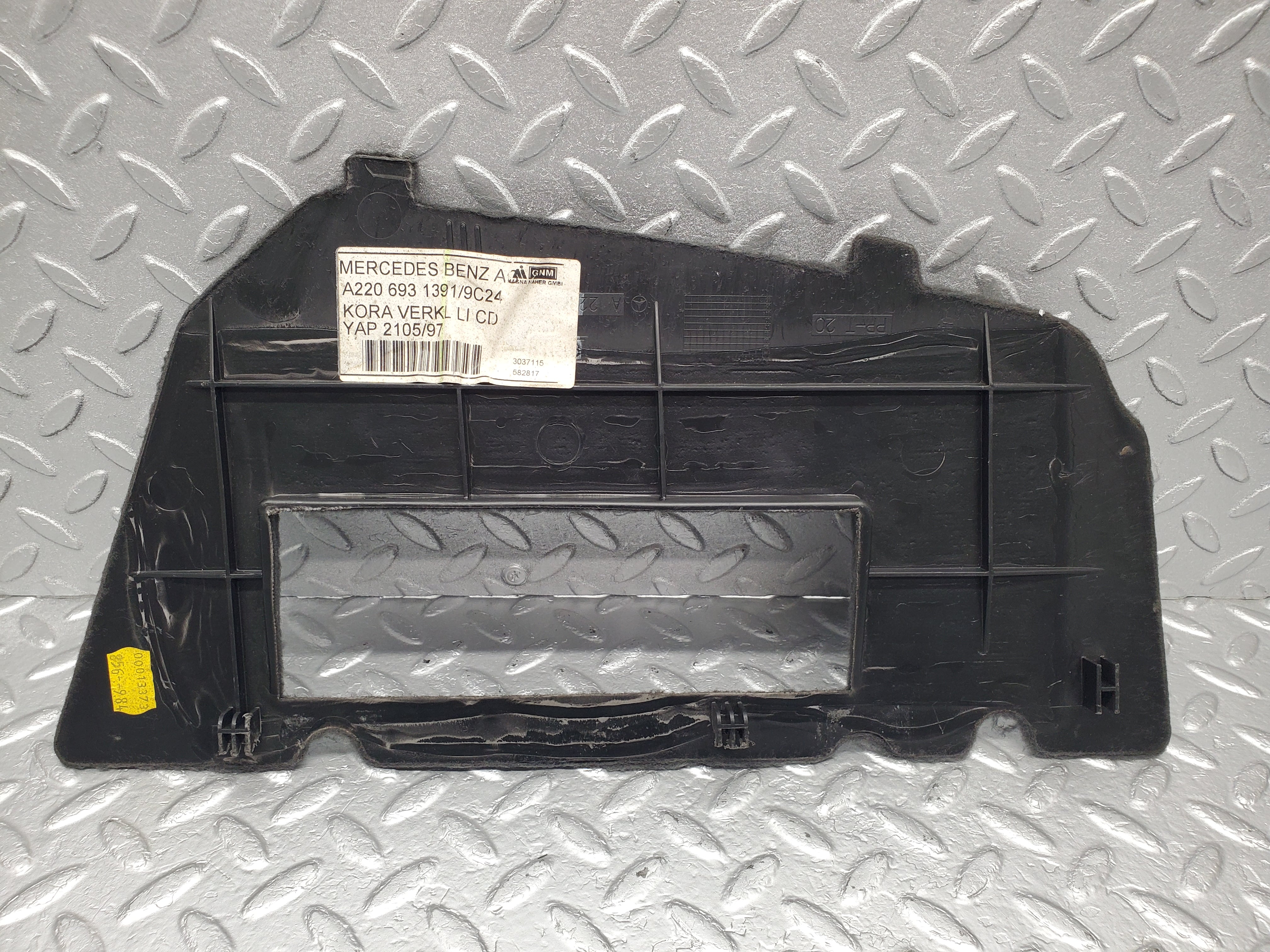 1509 Mercedes-Benz W220 S430 Trunk Boot CD Changer Carpet Cover 2206931391