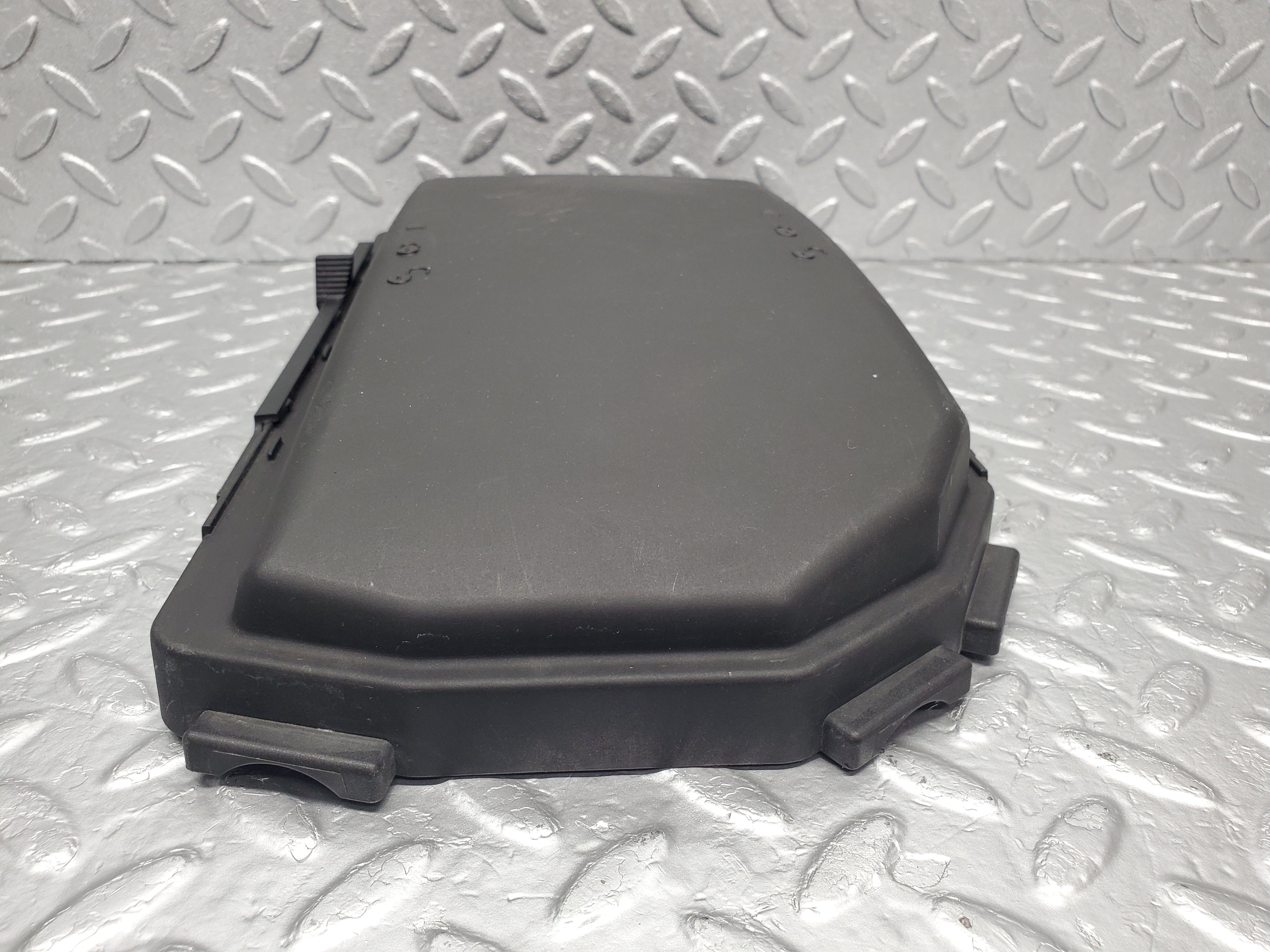 1515 Mercedes-Benz W220 S430 Ecu Fuse Box Cover 2205400382