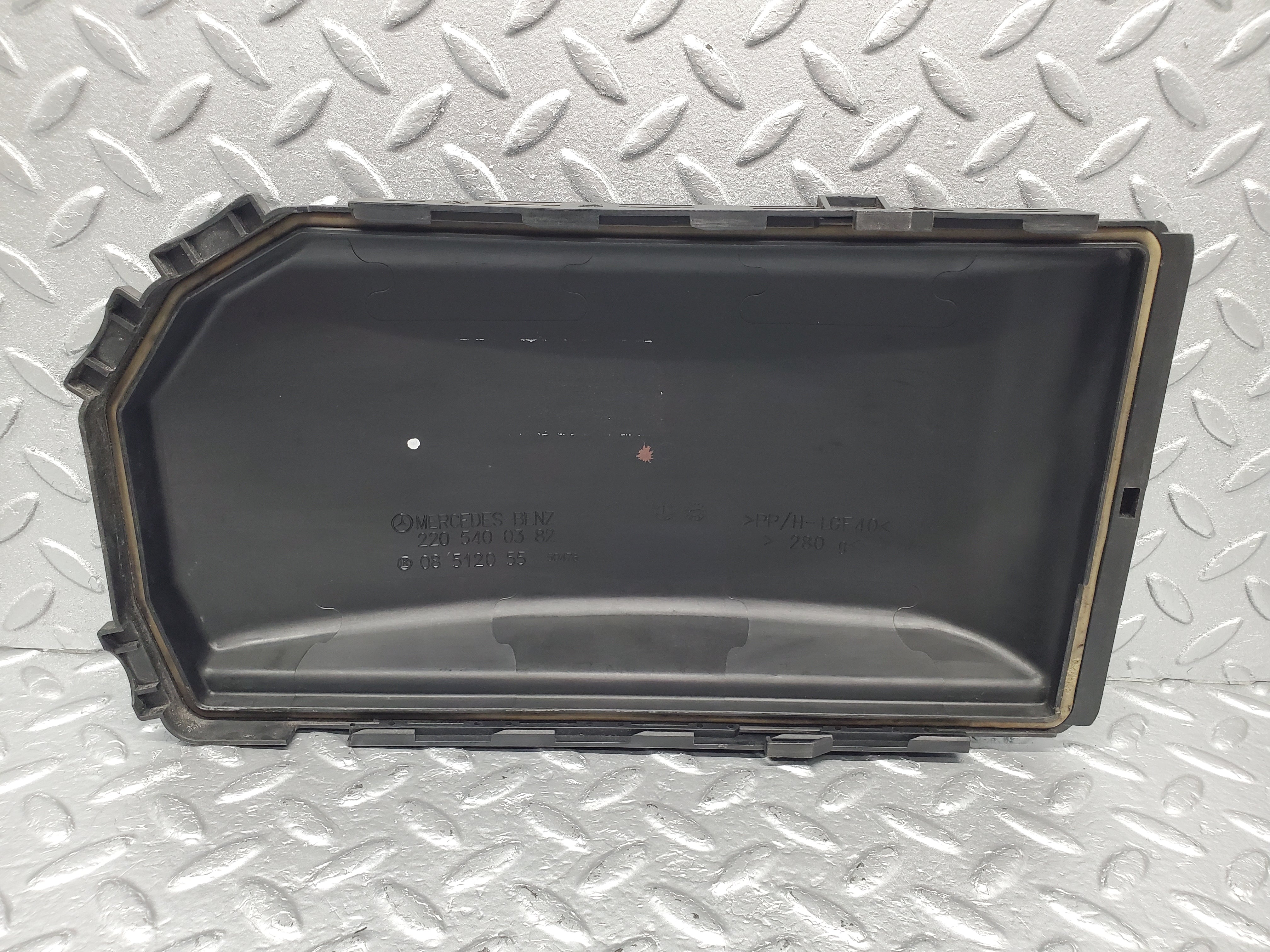 1515 Mercedes-Benz W220 S430 Ecu Fuse Box Cover 2205400382