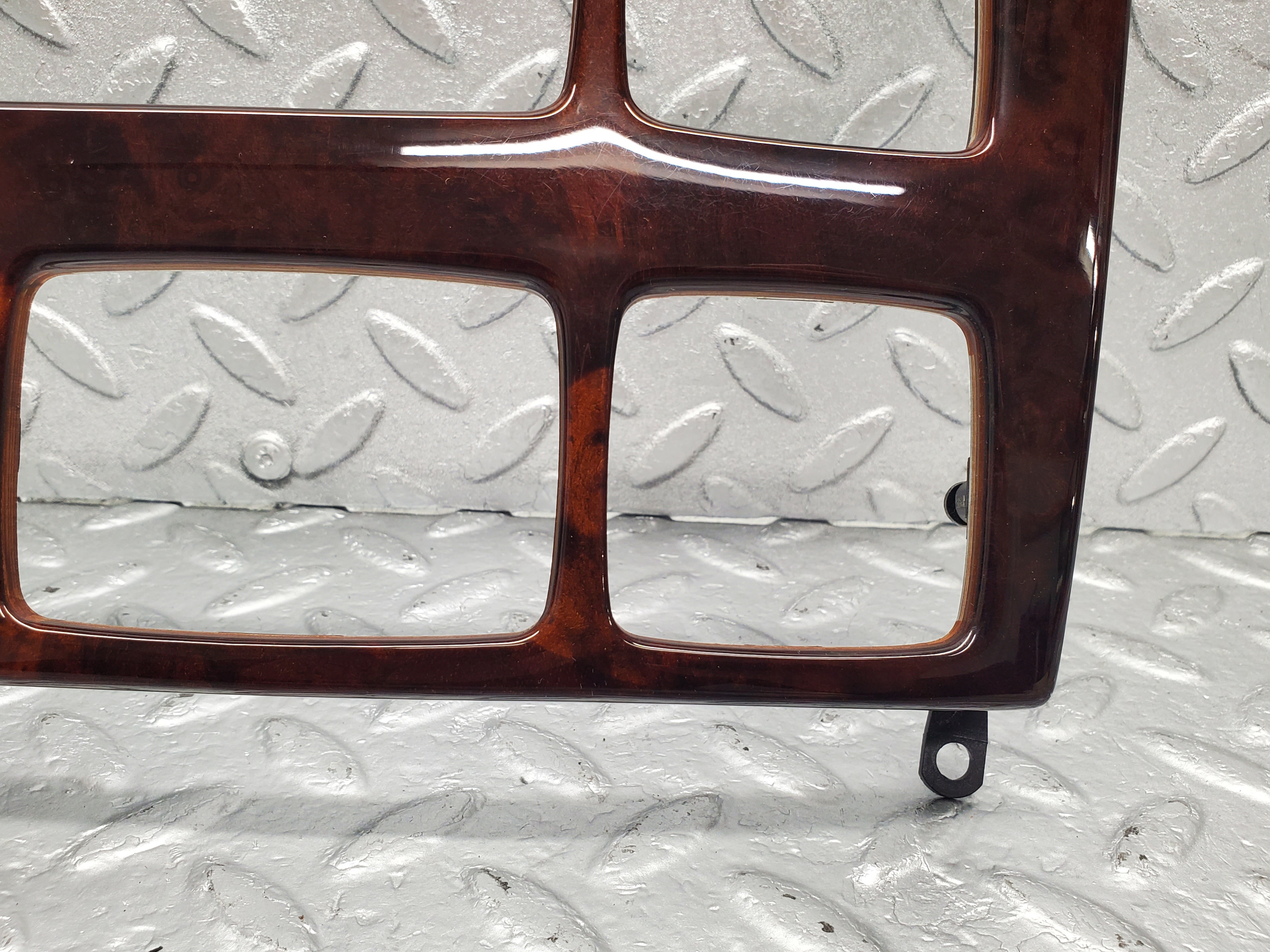 1519 Mercedes-Benz W220 S430 Dashboard Centre Surround Trim Cover Panel