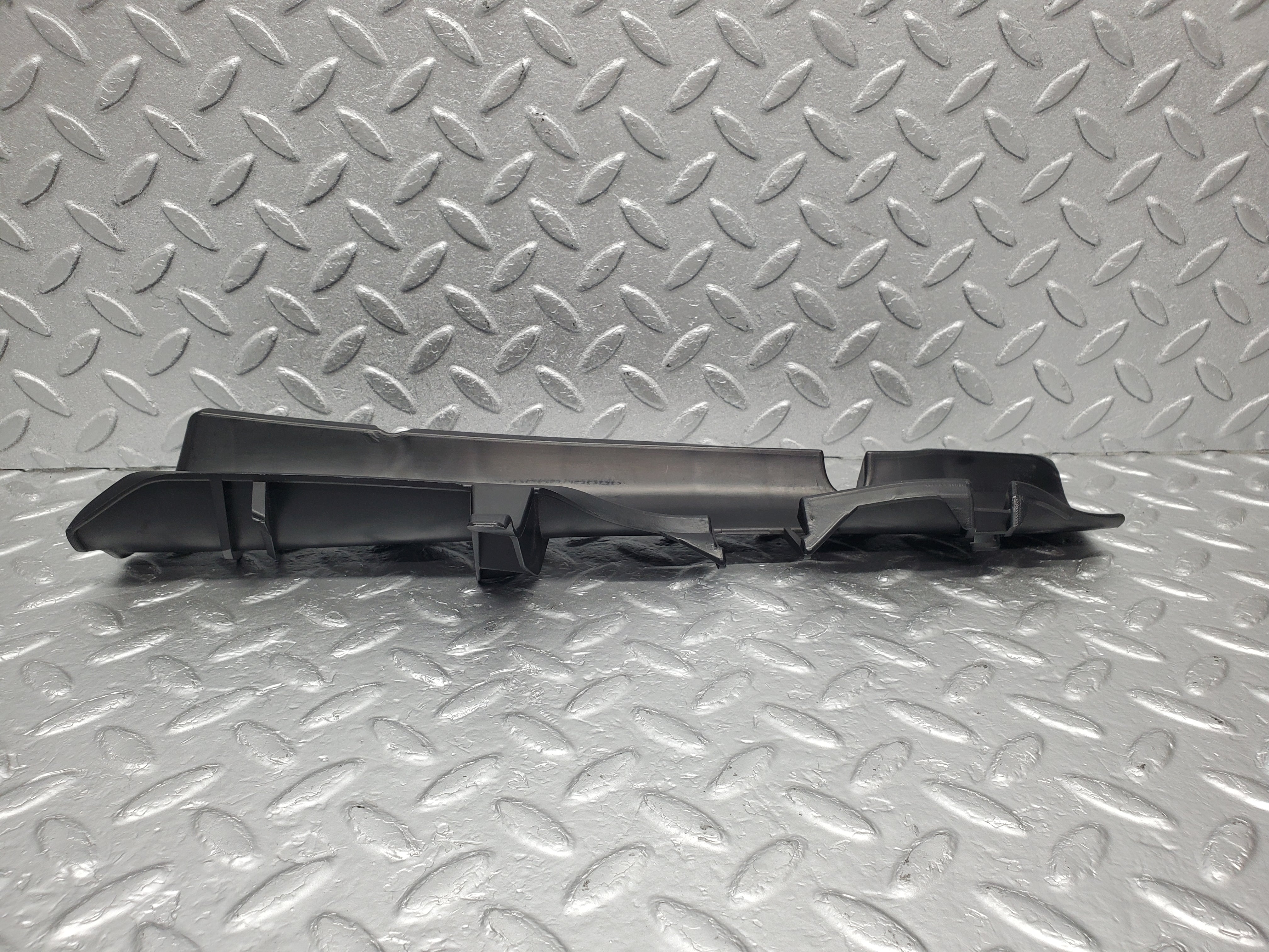 1528 Mercedes-Benz W220 S430 Rear Left Ledge Border 2206950260