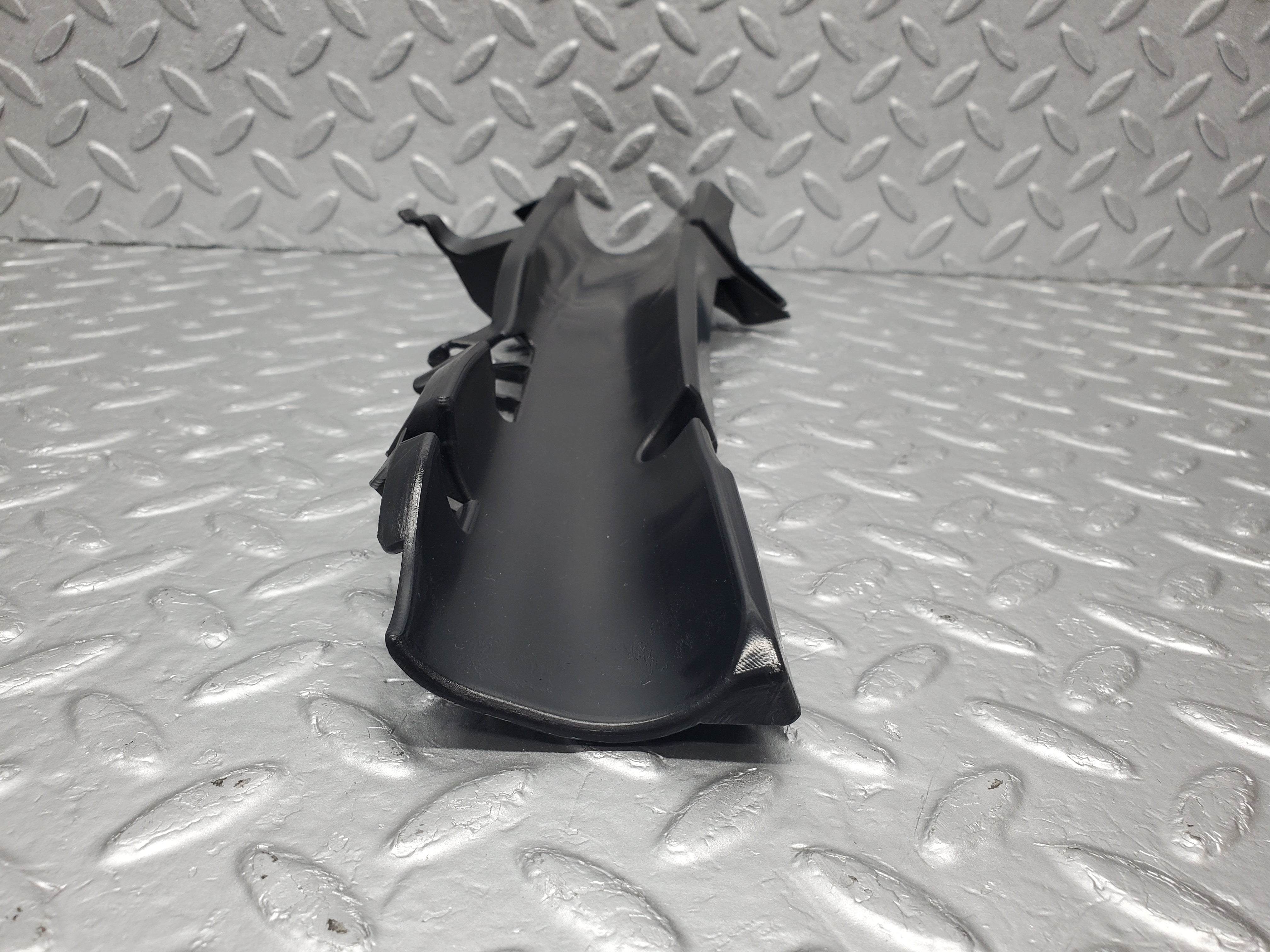 1528 Mercedes-Benz W220 S430 Rear Left Ledge Border 2206950260