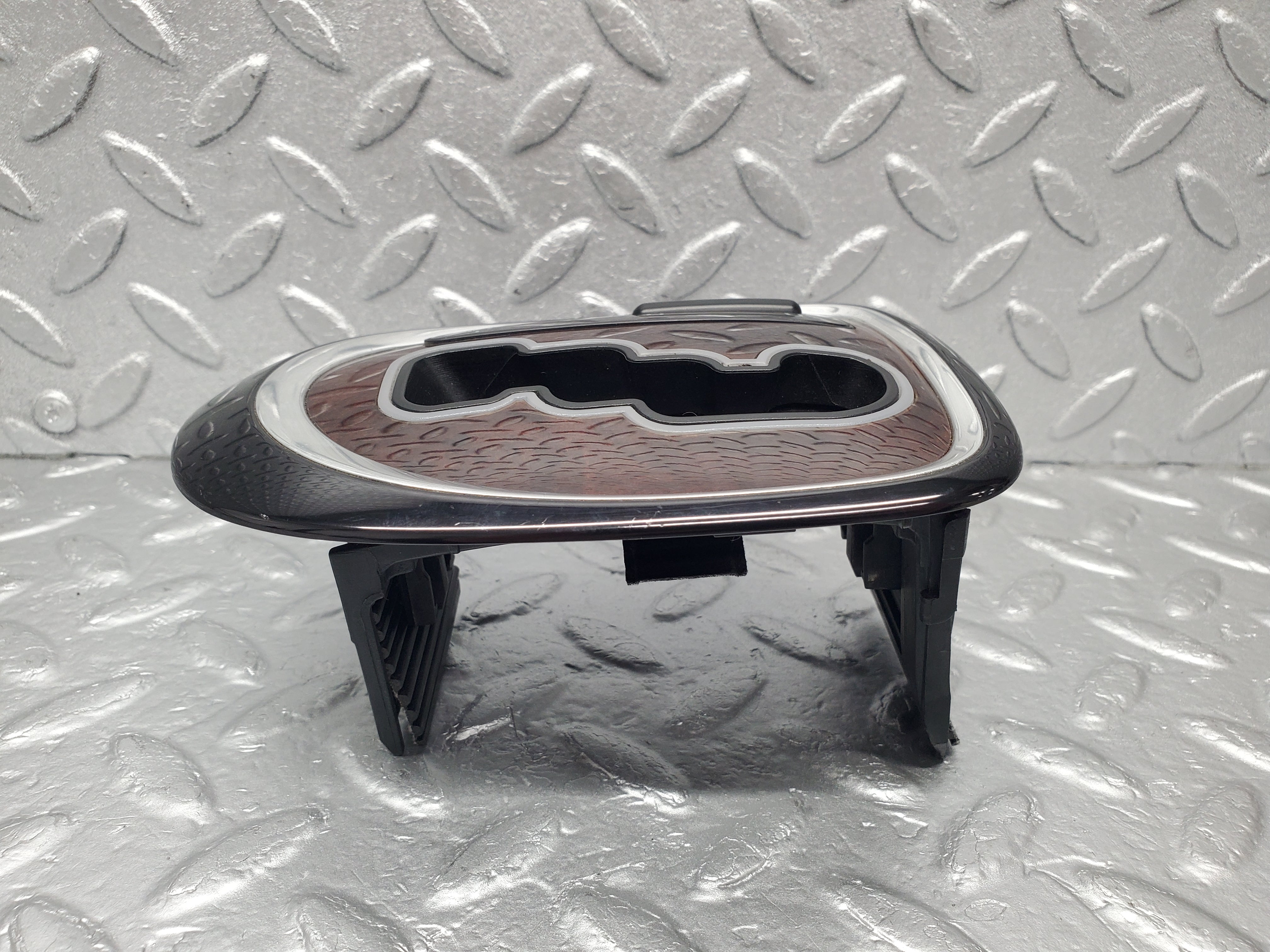 1529 Mercedes-Benz W220 S430 Automatic Gear Selector Surround Trim 2202671688