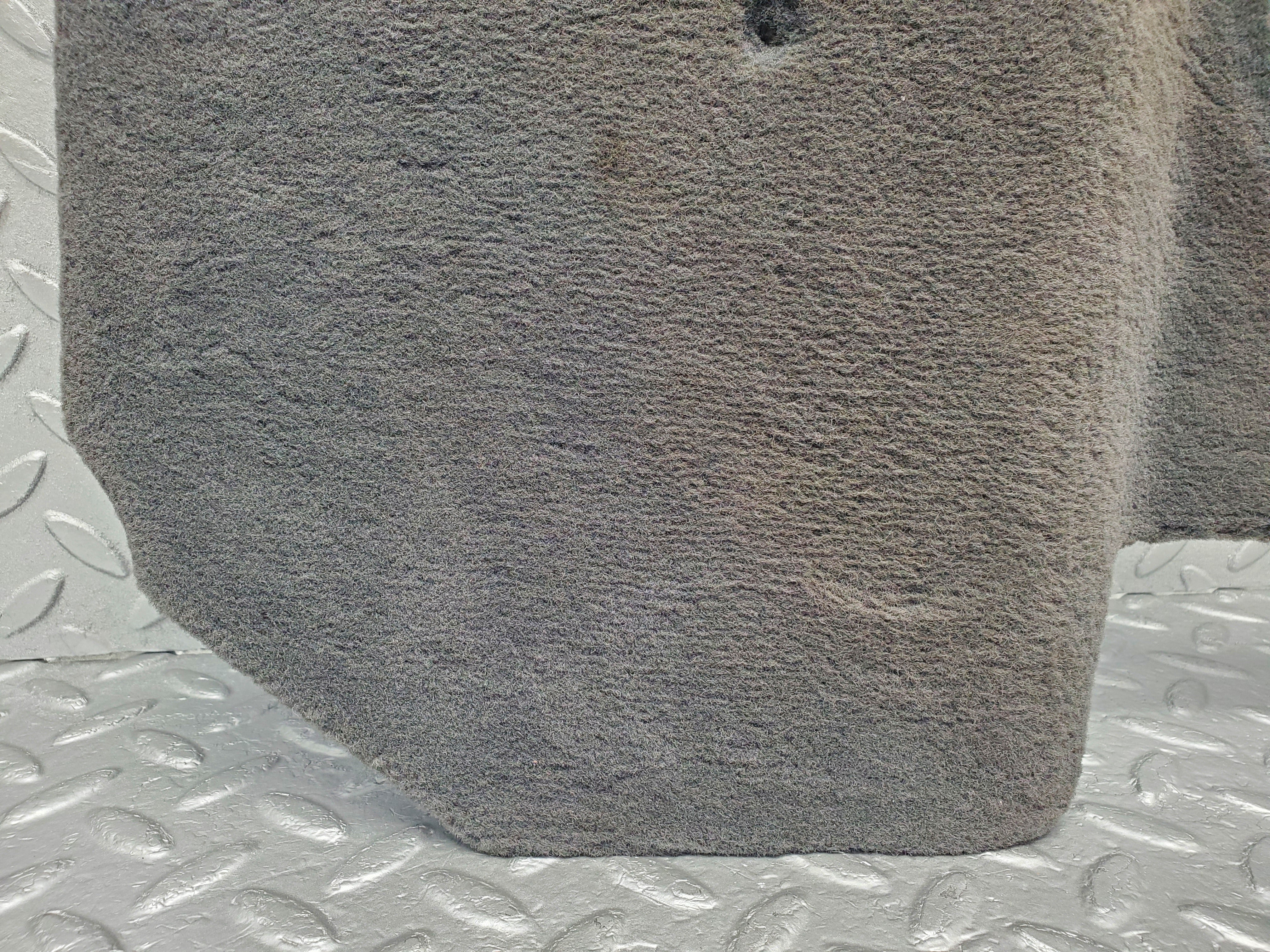 1532 Mercedes-Benz W220 S430 Front Right Kick Panel 2206800480